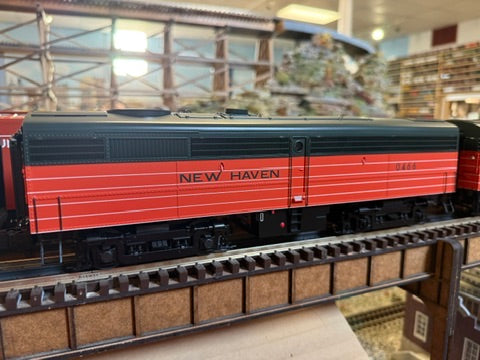 Lionel 2533969 - Legacy FB-2 SuperBass "New Haven" #0466 (Non-Powered) - Custom Run for MrMuffin'sTrains - MrMuffin'sTrains