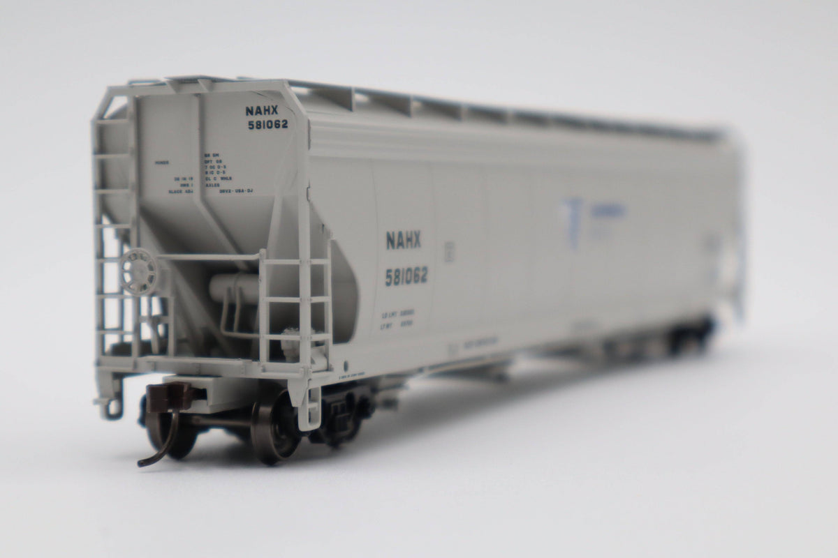 Atlas HO 20007677 - Master - 5800 Centerflow Covered Hopper Car "Condea Vista Plastics" #581091