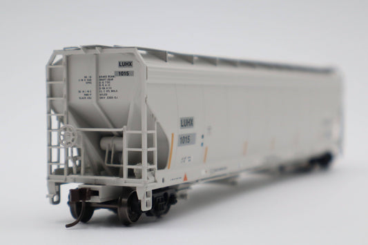 Atlas HO 20007679 - Master - 5800 Centerflow Covered Hopper Car "Luhu Logistics" #1021