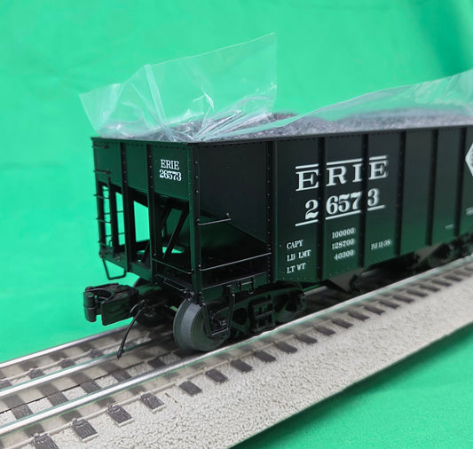 MTH 20-95706 - 2-Bay Fish Belly Hopper Car "Erie" - MrMuffin'sTrains