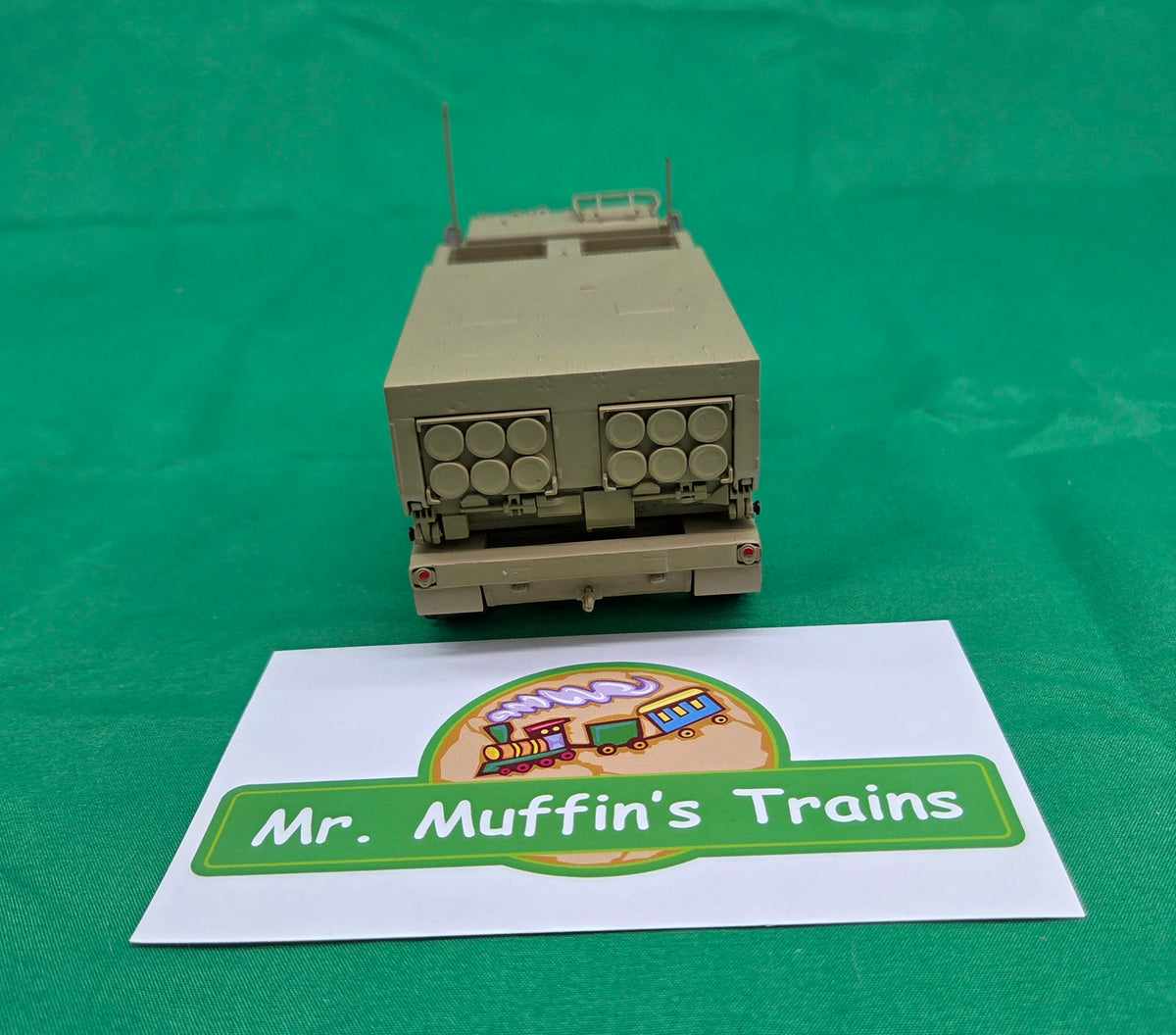 MTH - Multiple Launch Rocket System (MLRS) Desert Tan - 1/48 Scale
