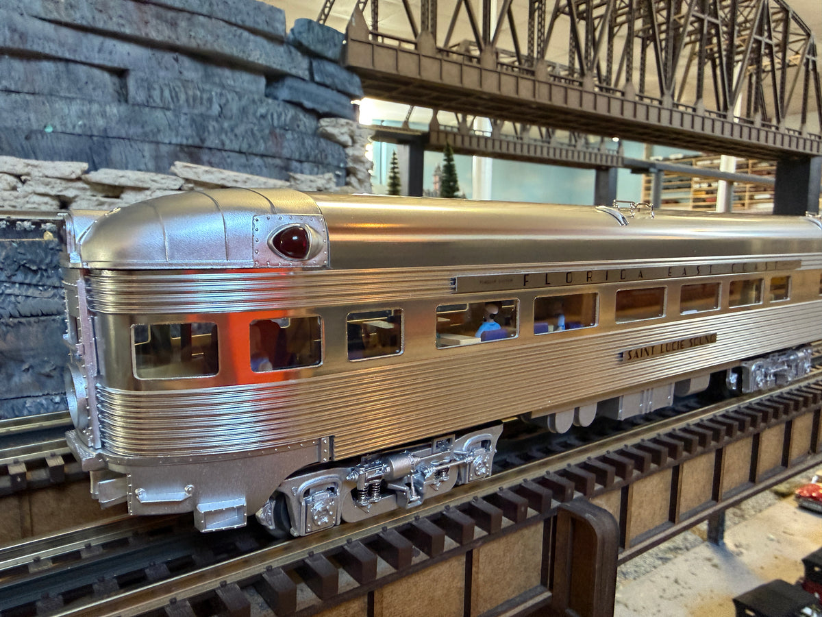 Lionel 2527700 - 15" Aluminum Passenger Car Set "Florida East Coast" (4-Car)