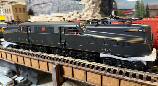 Lionel 2533080 - Vision Line GG1 Electric Engine "Pennsylvania" #4829 - MrMuffin'sTrains