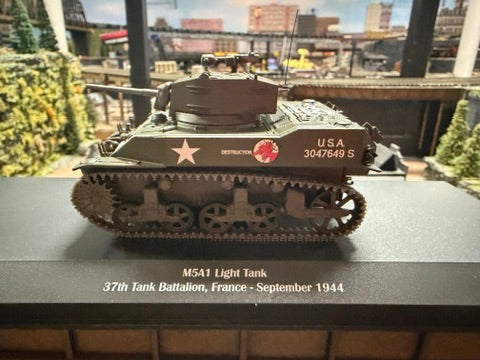 Atlas O 3002655 - M5A1 Light Tank (France, Sept 1944) 1/43