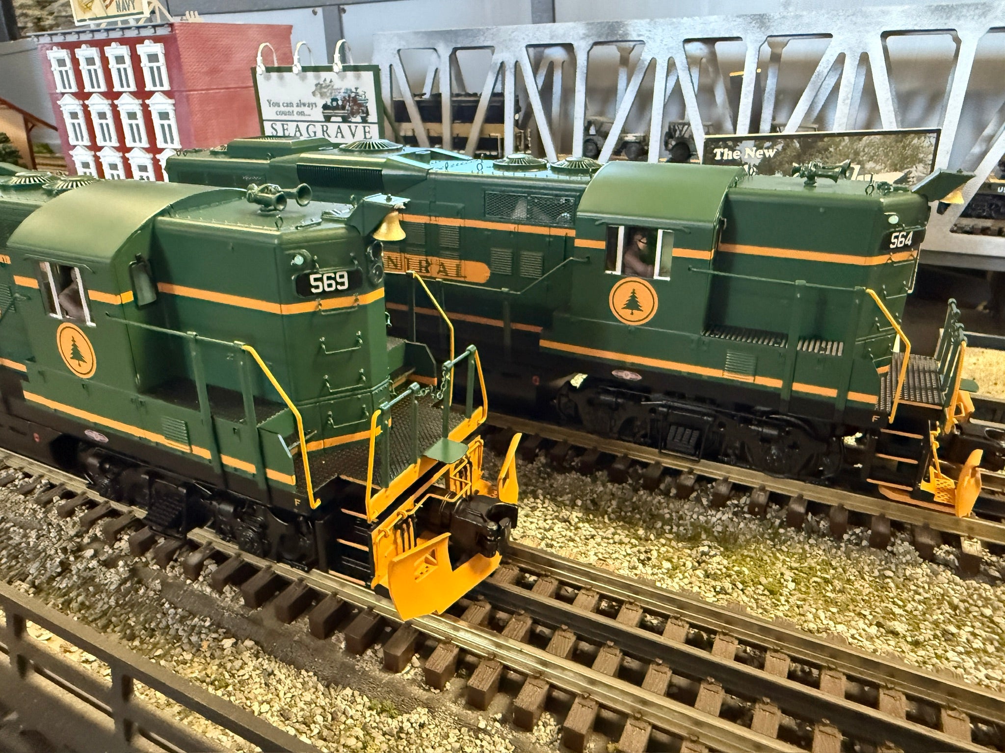 MTH 20-29049-1 - GP-7 Diesel Engine "Maine Central" #569 w/ PS3