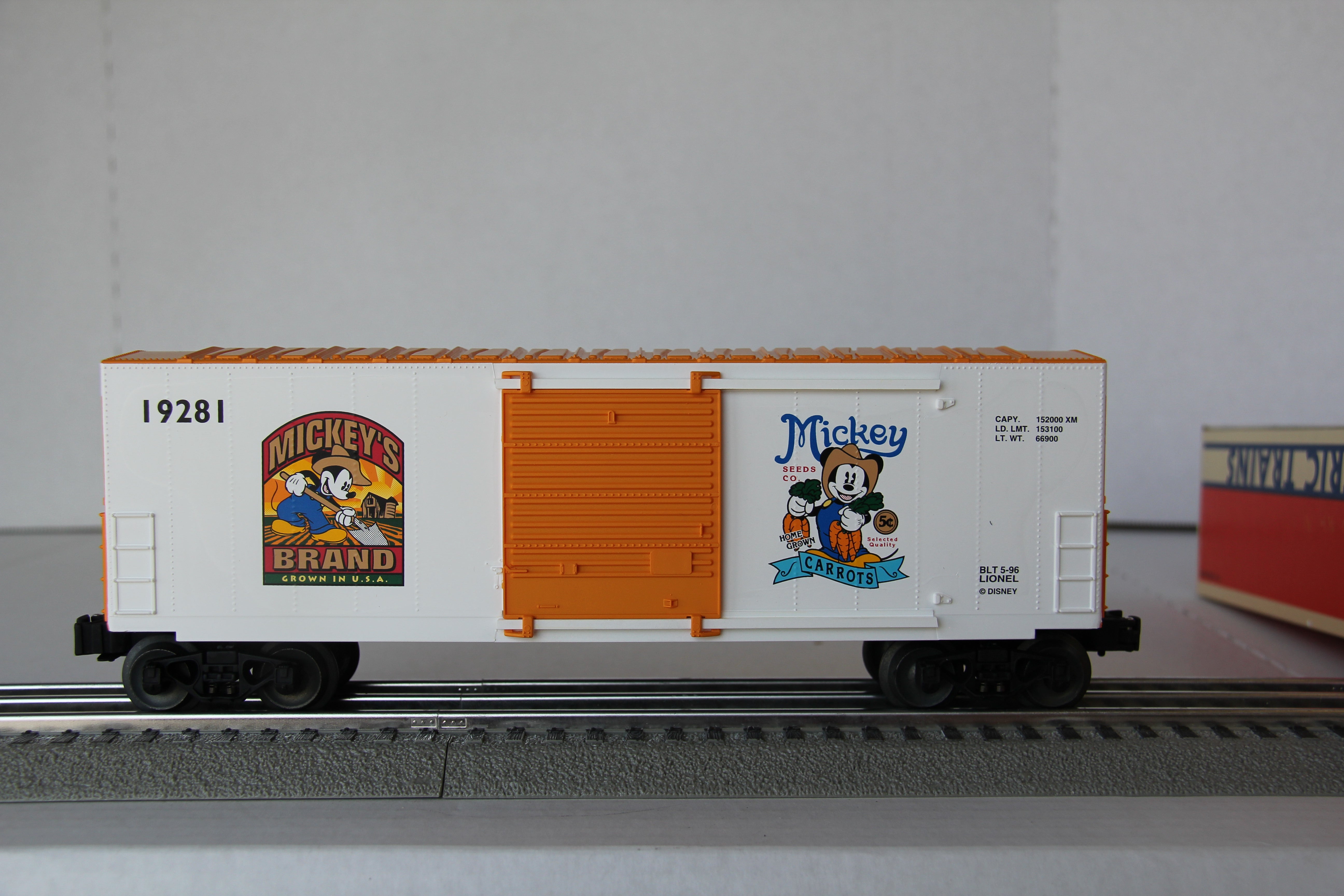 Lionel 6-19281 Mickey's Carrots Hi-Cube Boxcar-Second hand-M3965