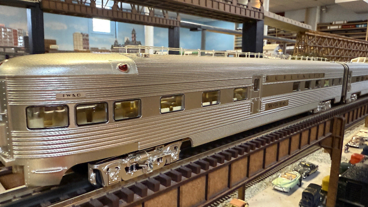 Lionel 2427680 - 21" Passenger Car "Chicago, Burlington & Quincy" (4-Car)