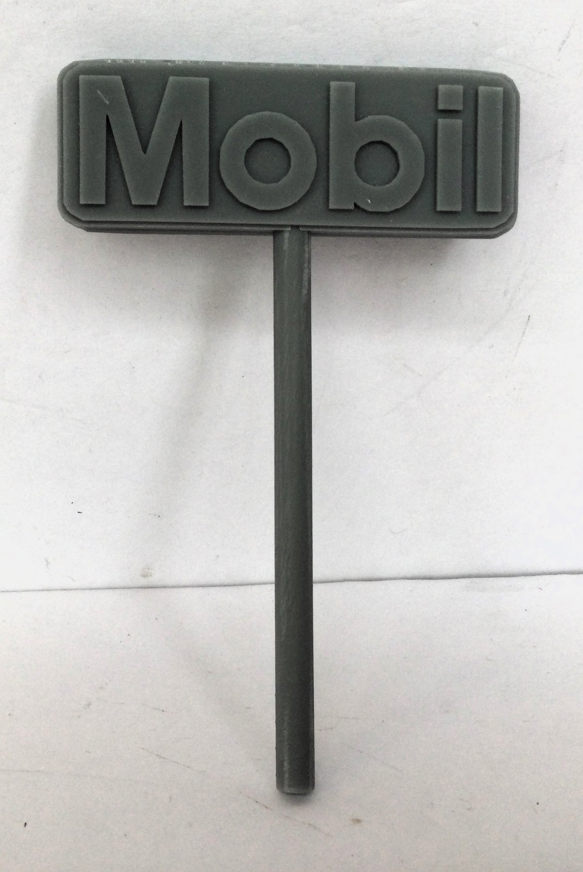 Phoenix Precision Models PPM-33646 - Gas Station Sign: Mobil