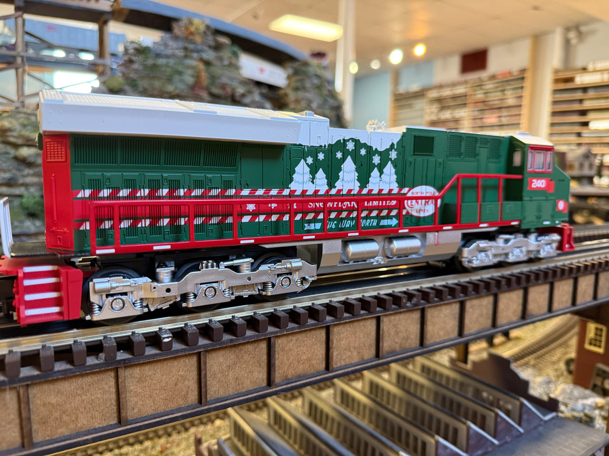 Lionel 2445190 - LionChief - ET44 Diesel Locomotive "North Pole Central" #240 (Snowflake Limited)