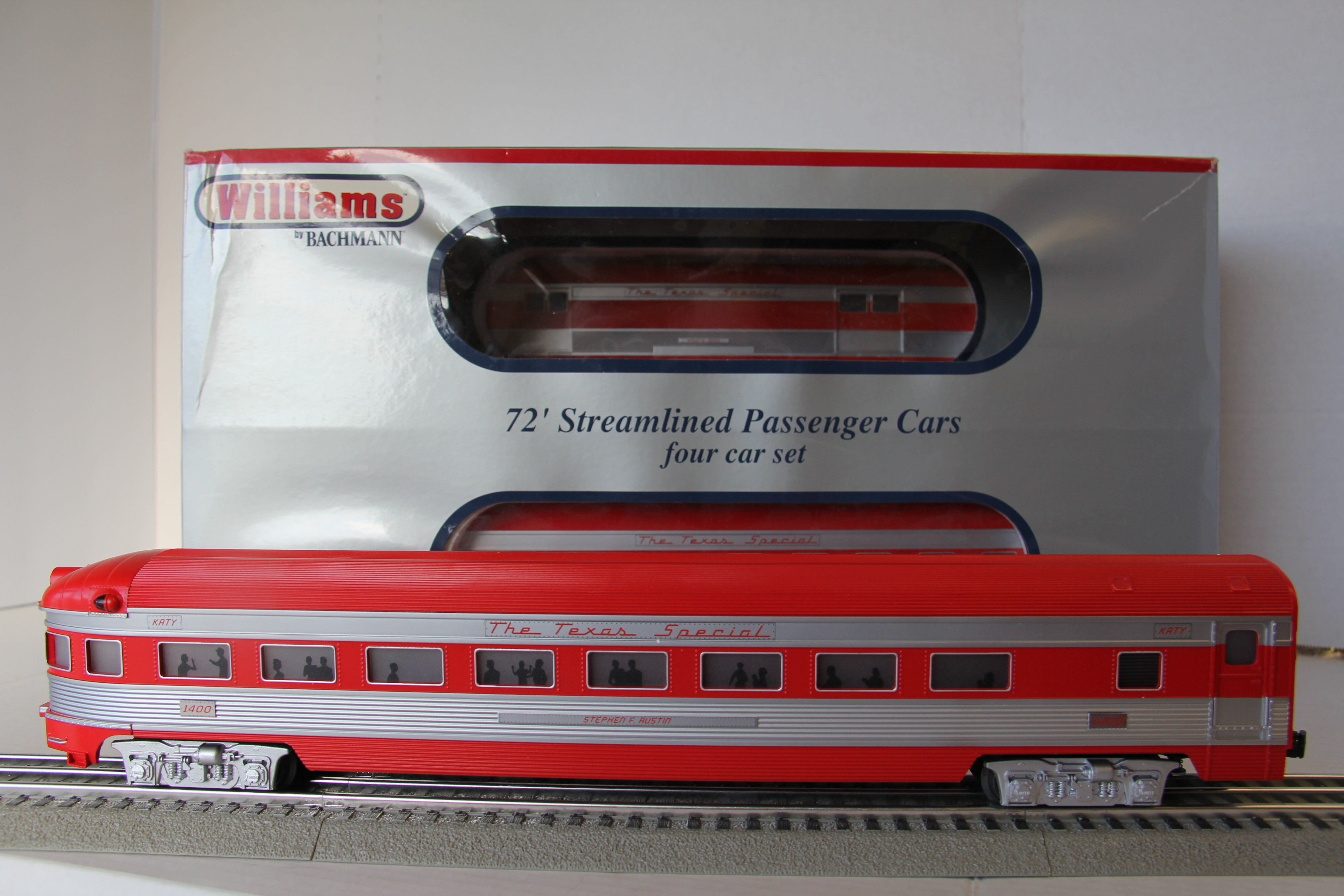 Williams #43171 -72 ft Streamliner 4 Car Set-Second hand-M4018