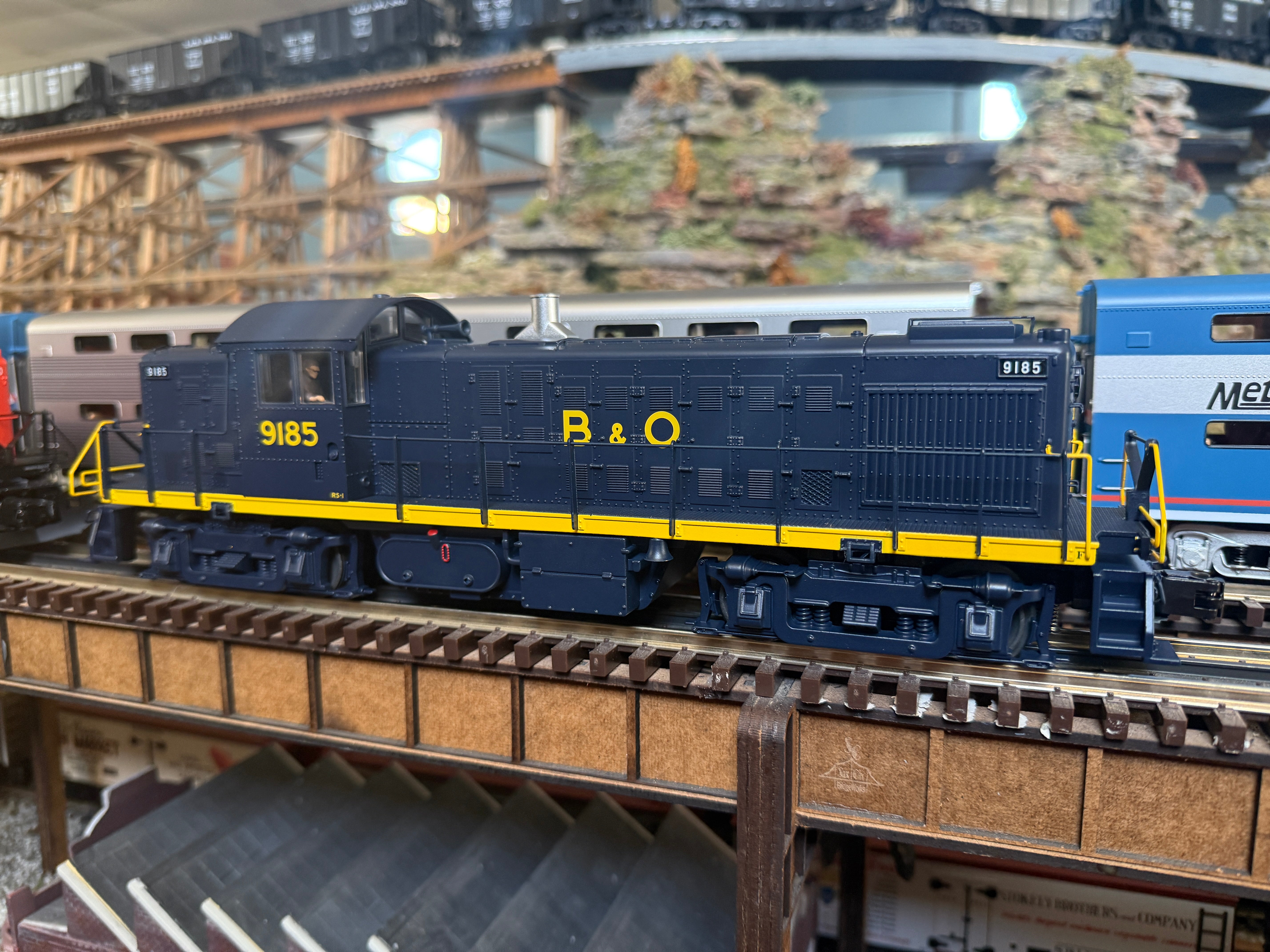 MTH 30-21274-1 - Alco RS-1 Diesel Engine "Baltimore & Ohio" #9185 w/ PS3