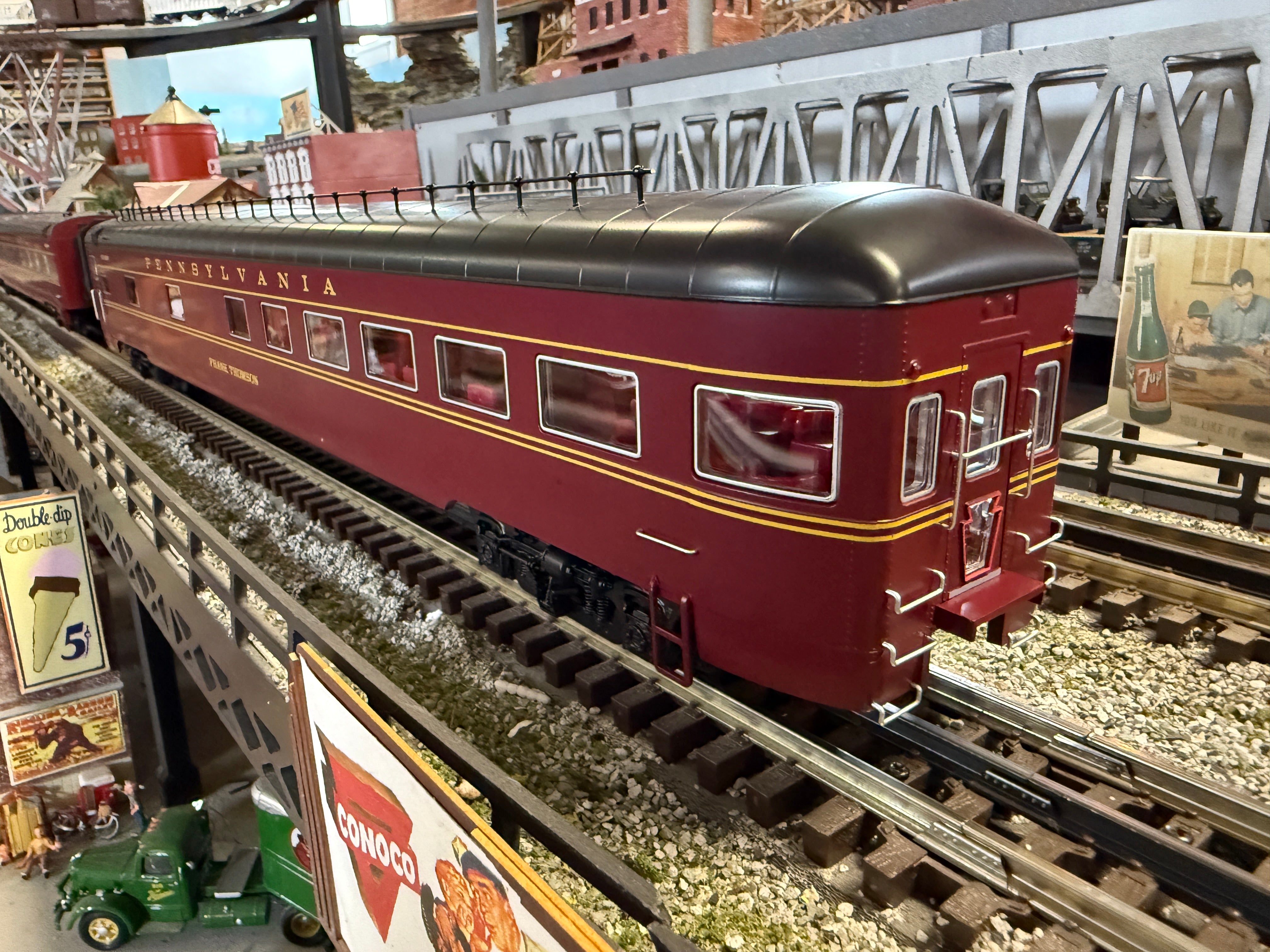 Lionel 2527050 - 21" Passenger Car Set "Pennsylvania" Spirit of St Louis (4-Car)