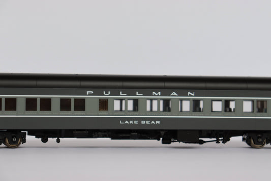 Atlas HO 20006416 - Master - 10-1-2 Pullman Sleeper Passenger Car "Pullman" #Lake Bear