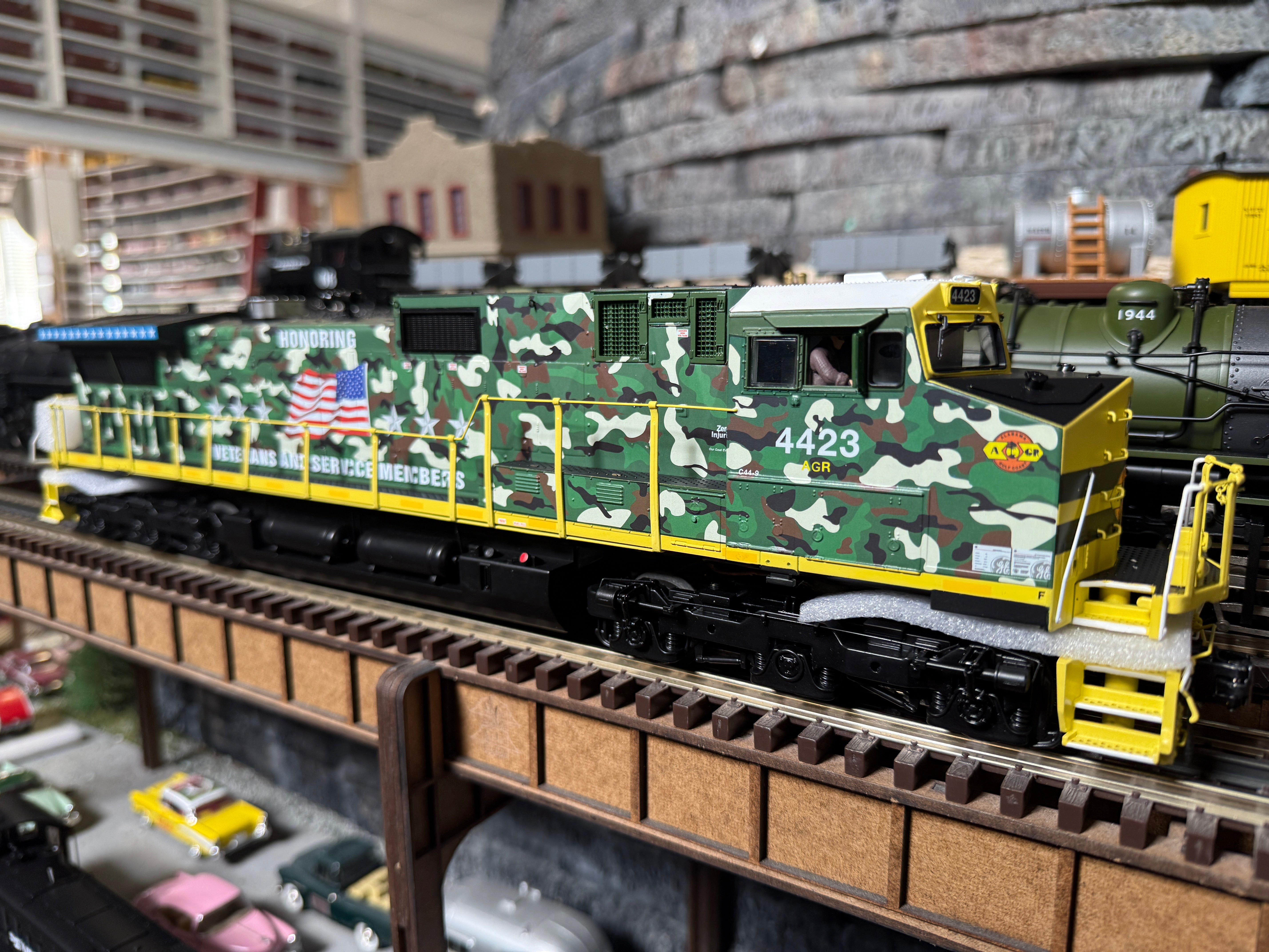 Atlas O 30138372 - Premier - C44-9W Diesel Locomotive "Alabama & Gulf Coast Railway" #4423 (Veterans Unit)