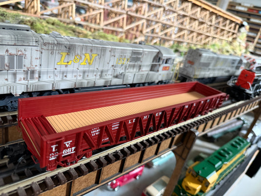 Atlas O 2002806 - Trainman - 52'6” War Emergency Gondola "Lehigh Valley"