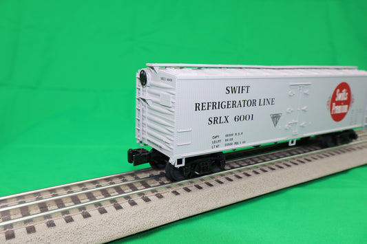 Lionel 2442241 - Woodside Reefer Car "Swift's Premium" #6001 - MrMuffin'sTrains