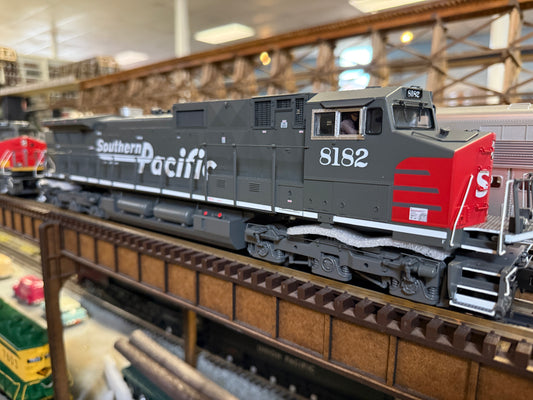 Atlas O 30138378 - Premier - C44-9W Diesel Locomotive "Southern Pacific" #8154