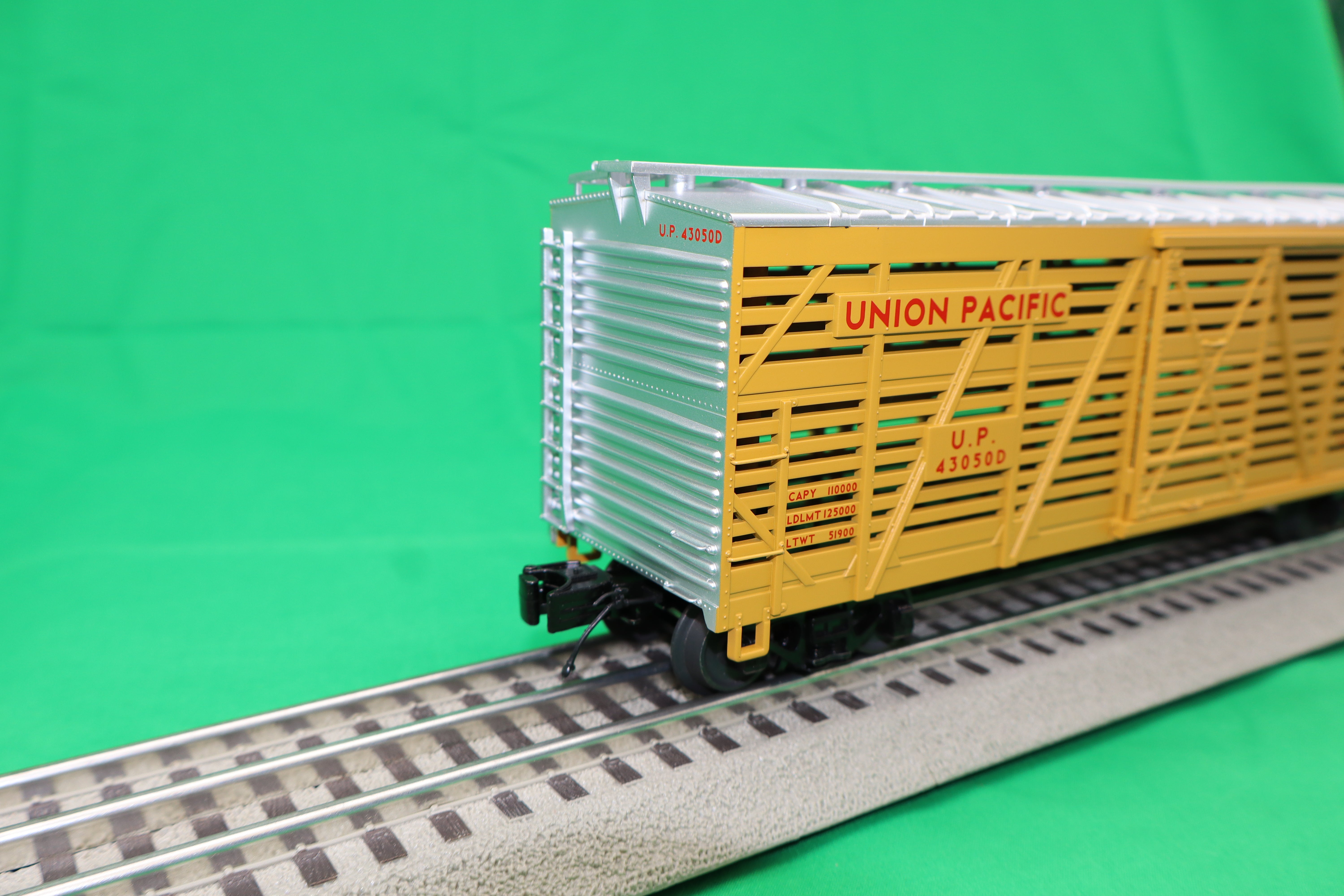 MTH 20-94730 - Steel Sided Stock Car "Union Pacific"