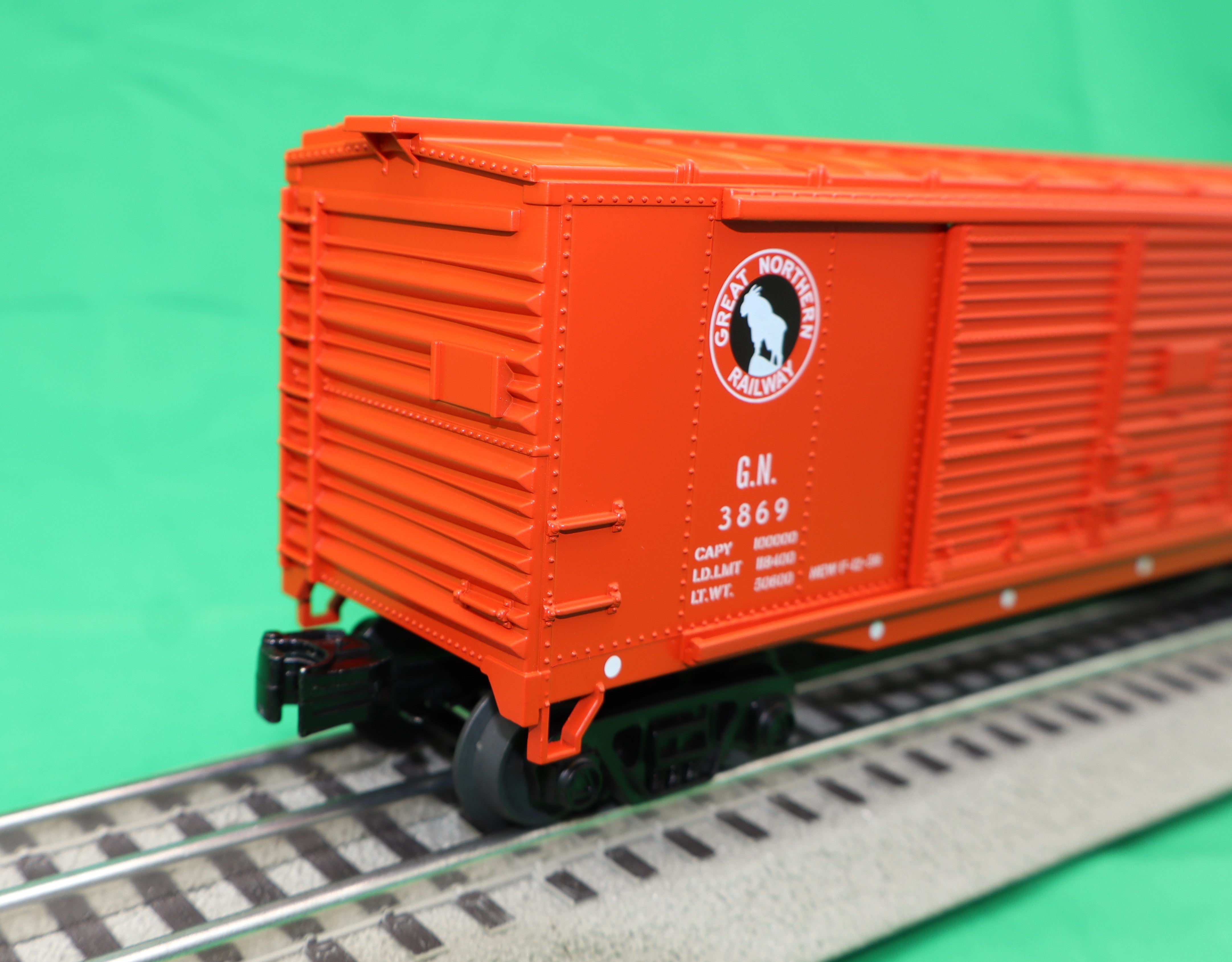 MTH 30-71226 - 40’ Double Door Box Car "Great Northern" #3869