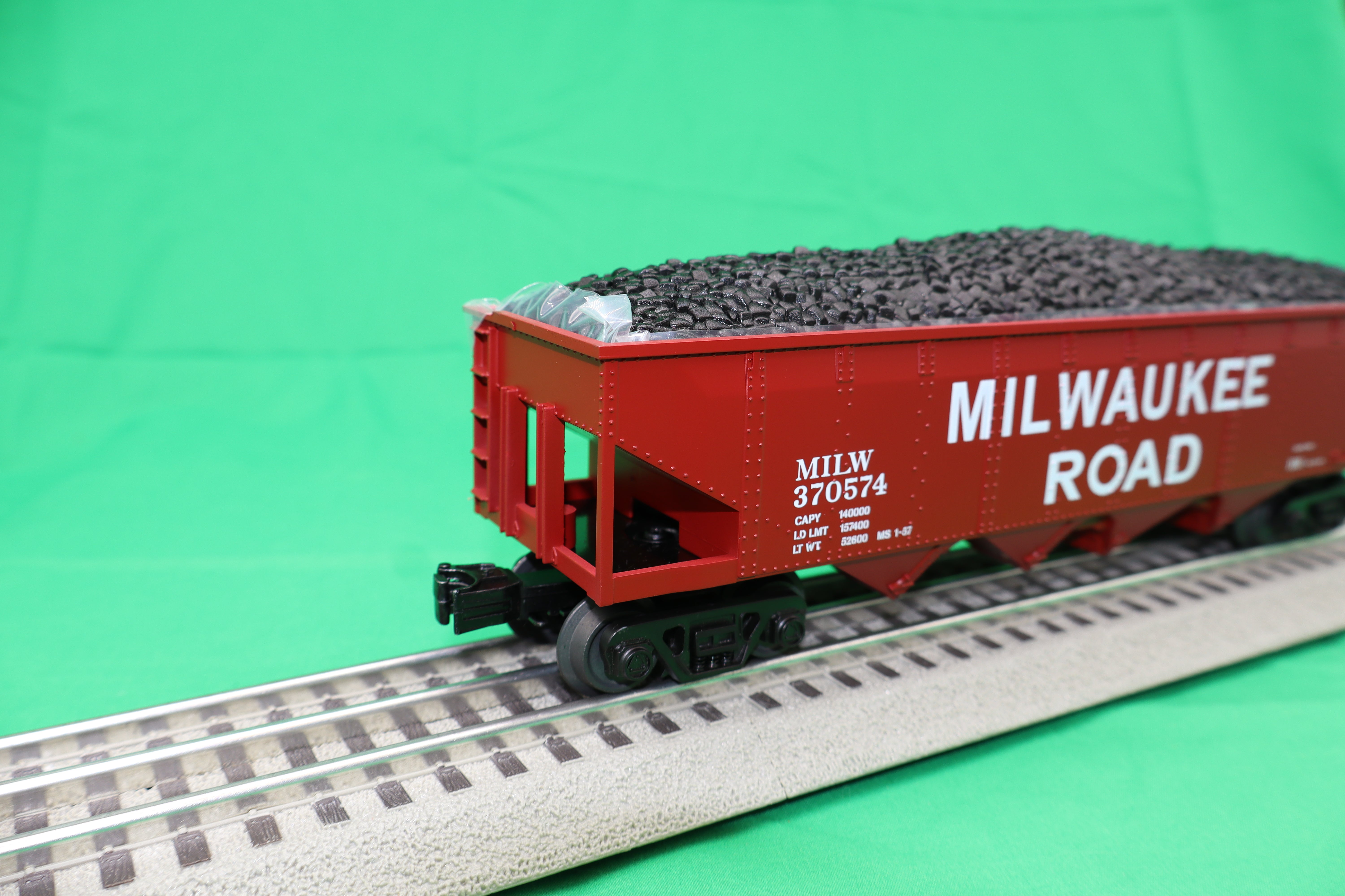 MTH 30-75755 - 4-Bay Hopper Car "Milwaukee Road" #370574