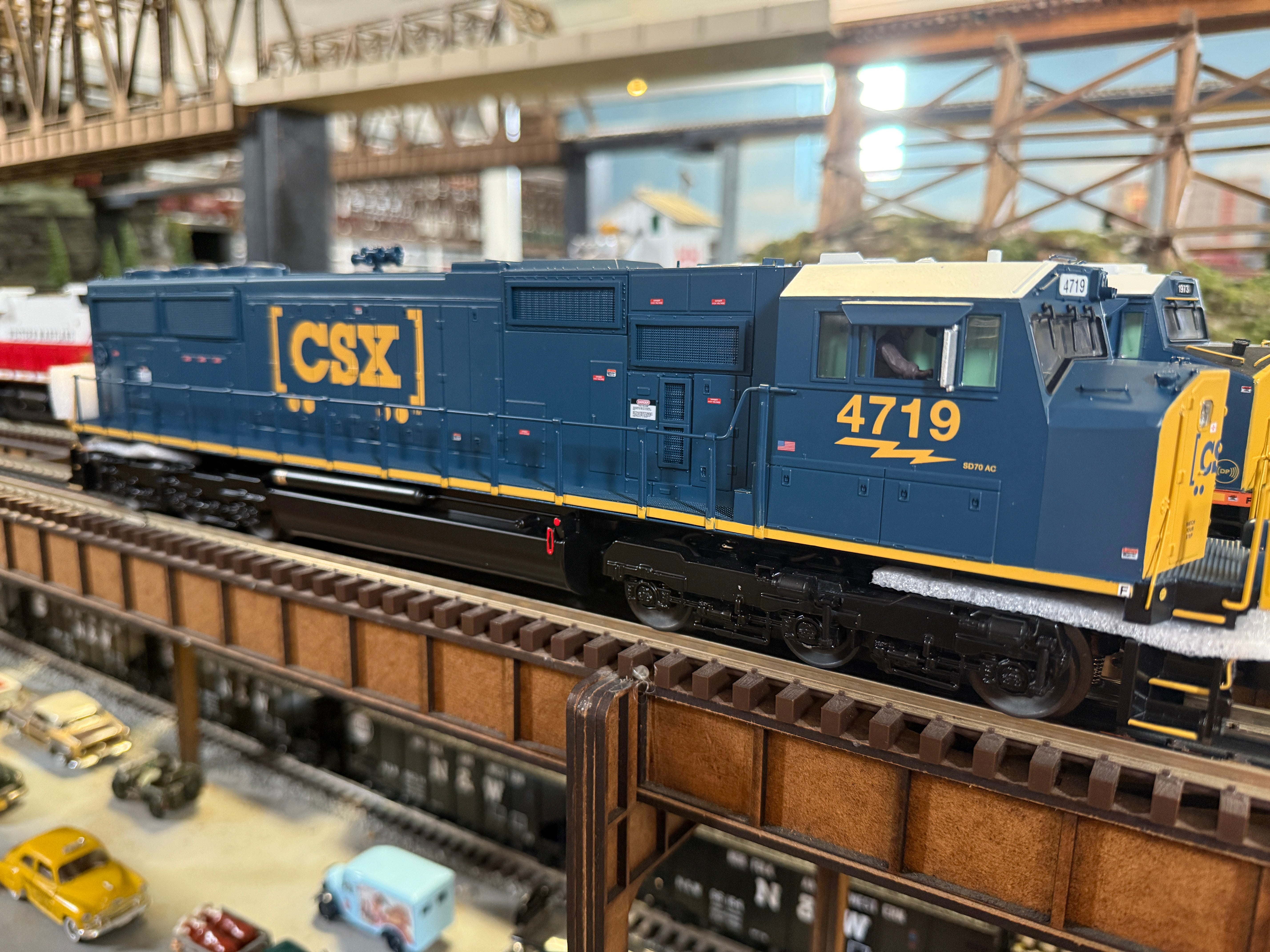 MTH 20-21946-1 - SD70Mac Diesel Engine "CSX" #4719 w/ PS3