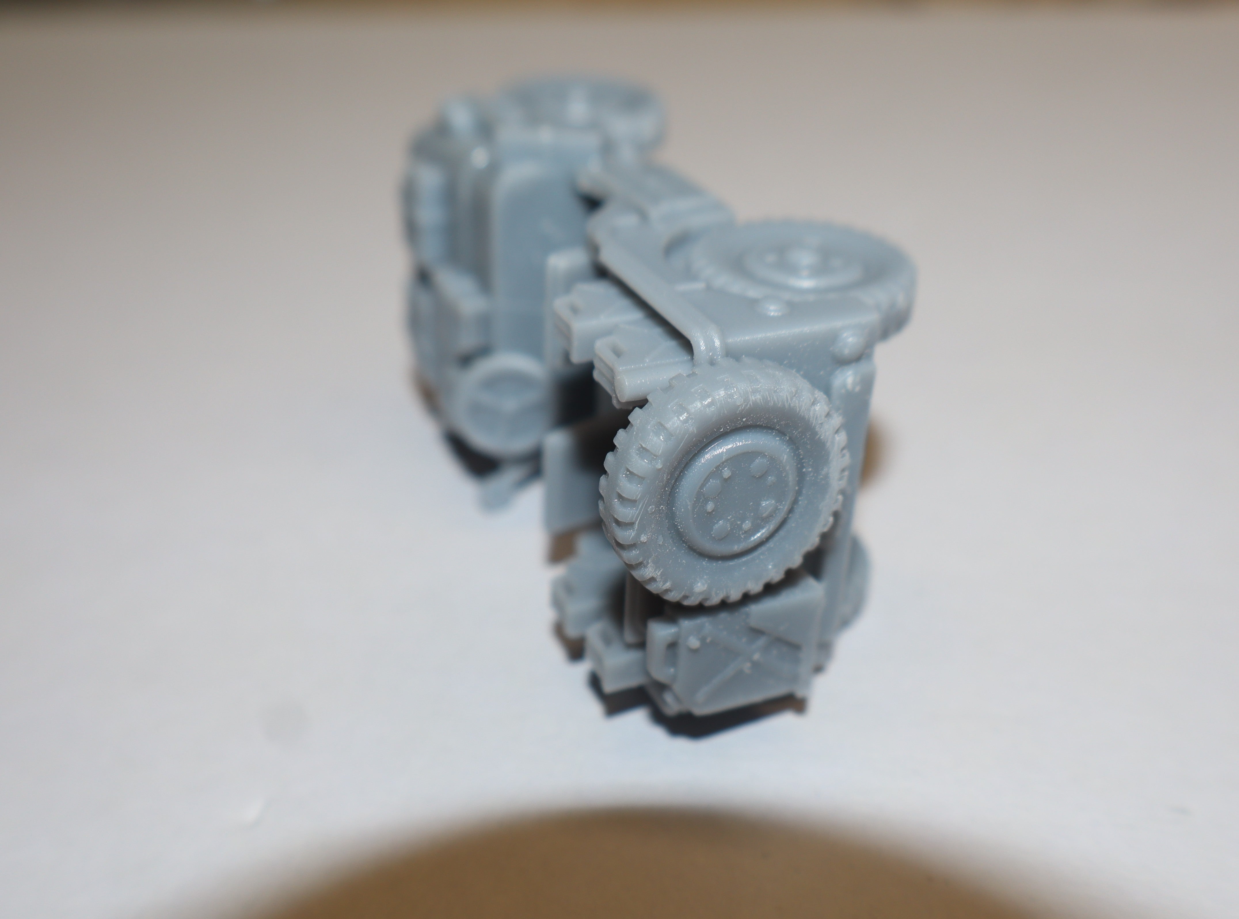 Phoenix Precision Models PPM-33124 - Flat Car Load - WW2 Willy's Jeep
