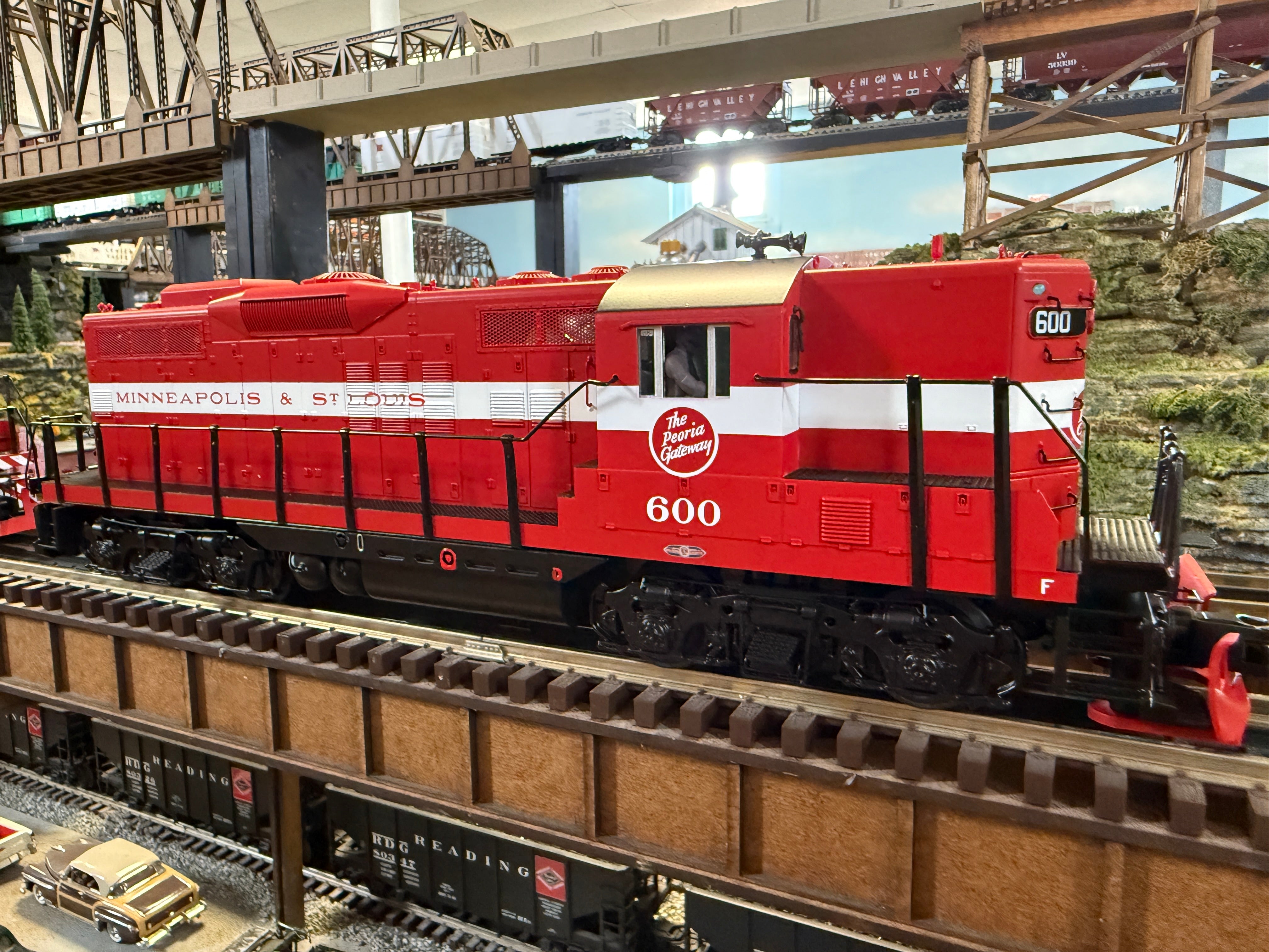 MTH 20-22029-1 - GP-9 Diesel Engine "Minneapolis & St Louis" #600 w/ PS3 - Custom Run for MrMuffin'sTrains