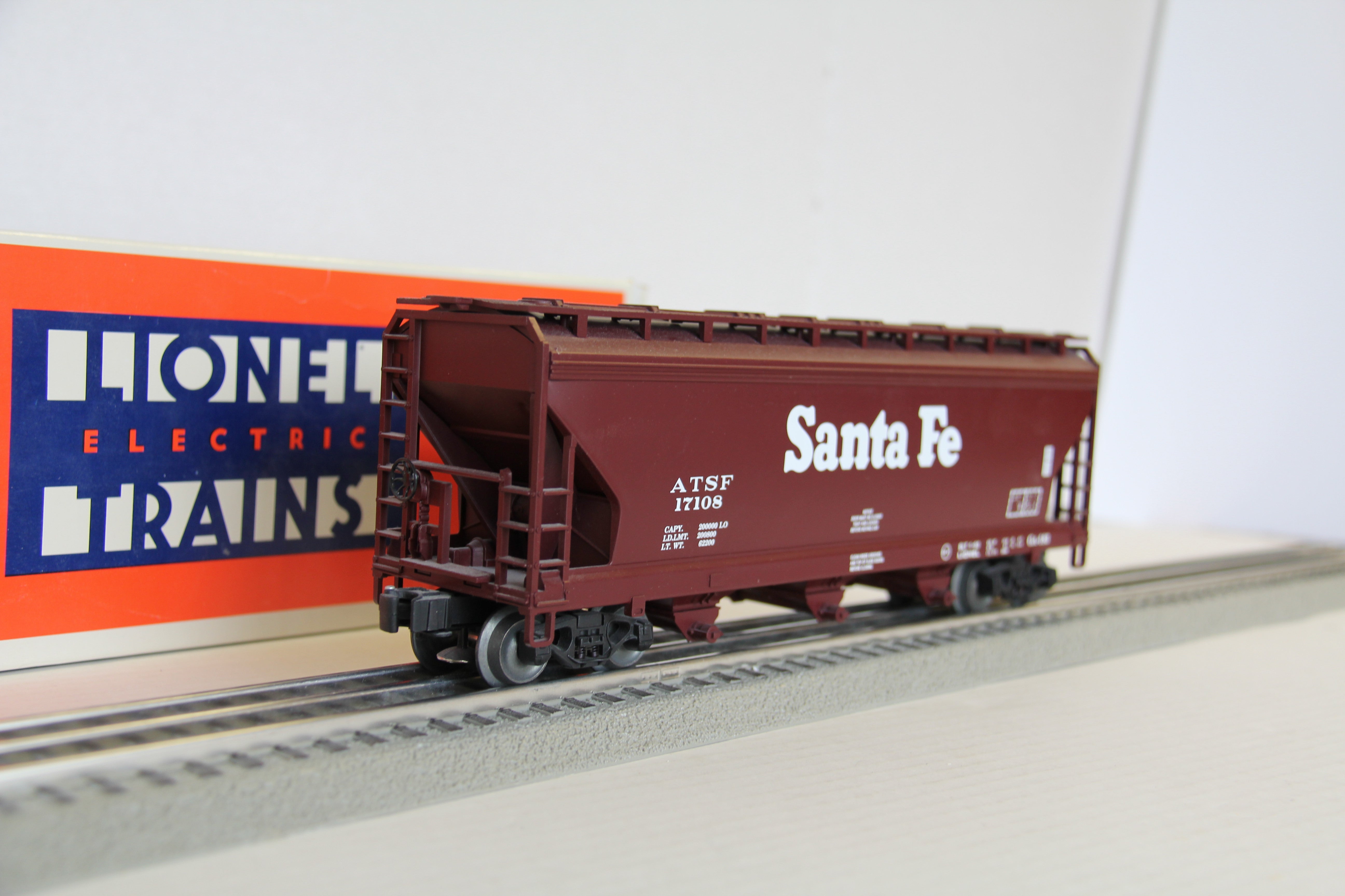 Lionel 6-17108 Santa Fe Center Flow Hopper-Second hand-M4451
