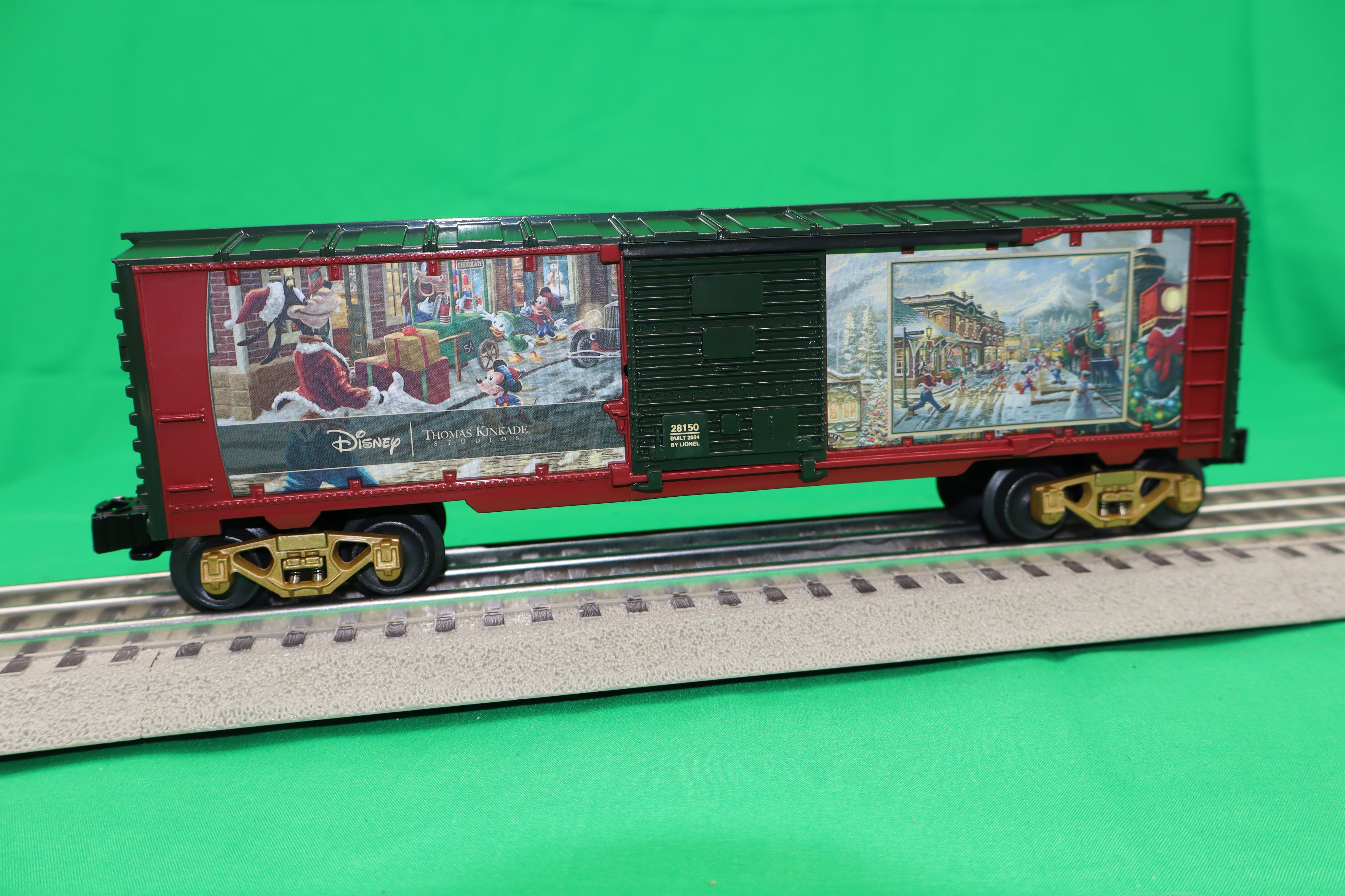Lionel 2428150 - Thomas Kinkade / Disney - Mickey & Minnie Candy Cane Express Boxcar