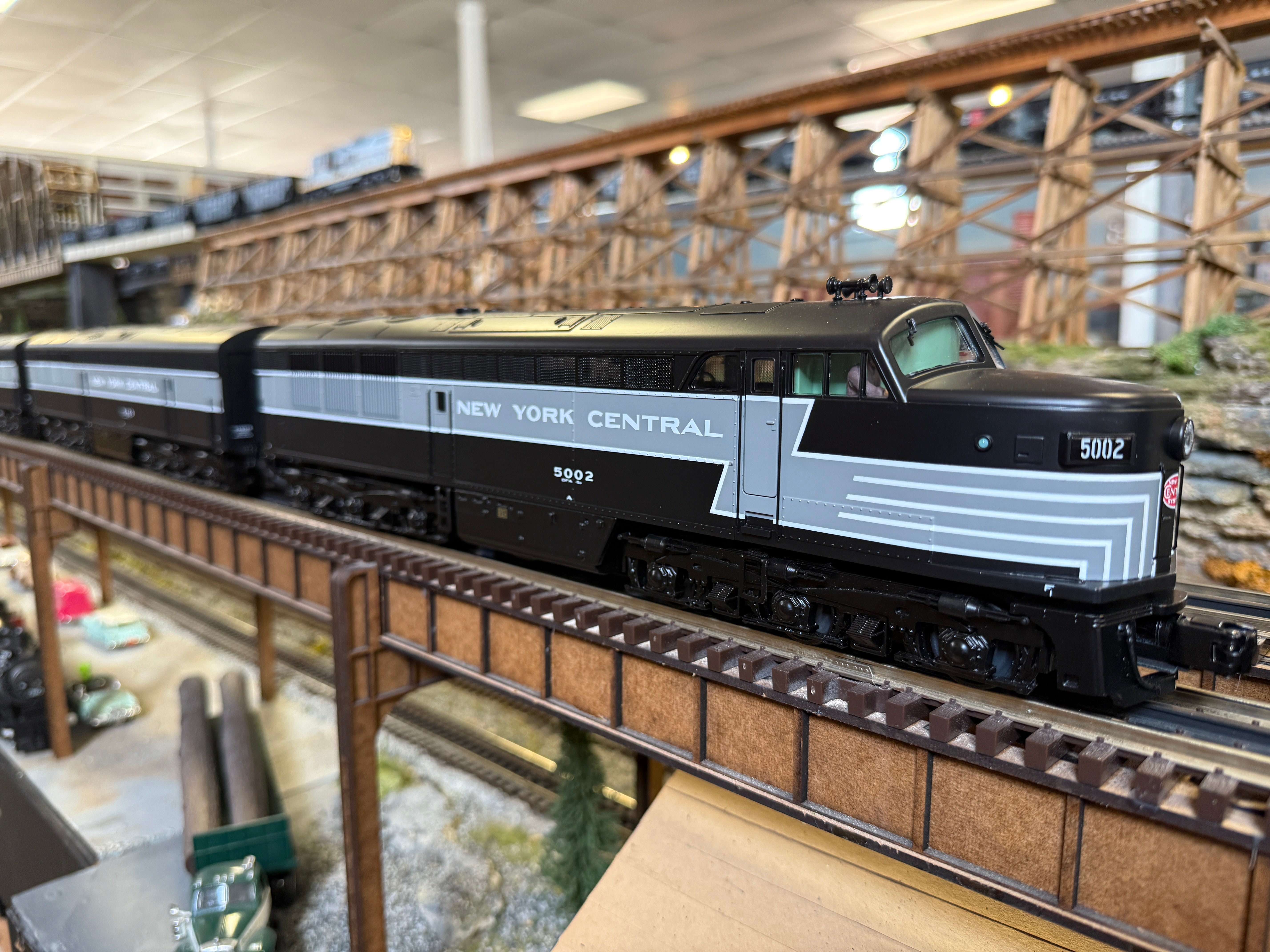 MTH 20-21851-1 - FM Erie Built AB Diesel Set "New York Central" #5002/5100 w/ PS3