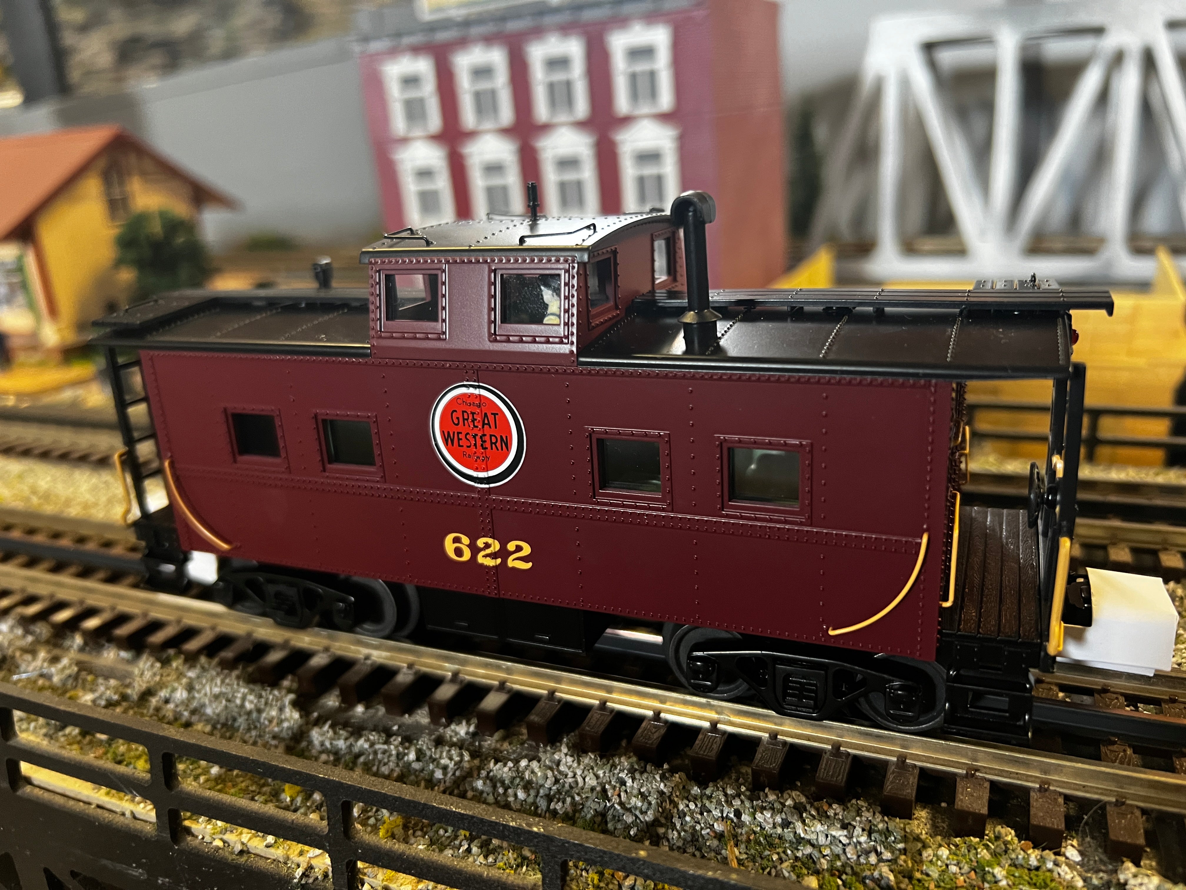 MTH 20-91726 - Steel Caboose (Center Cupola) "Chicago Great Western" #622 - Custom Run for Berwyn’s