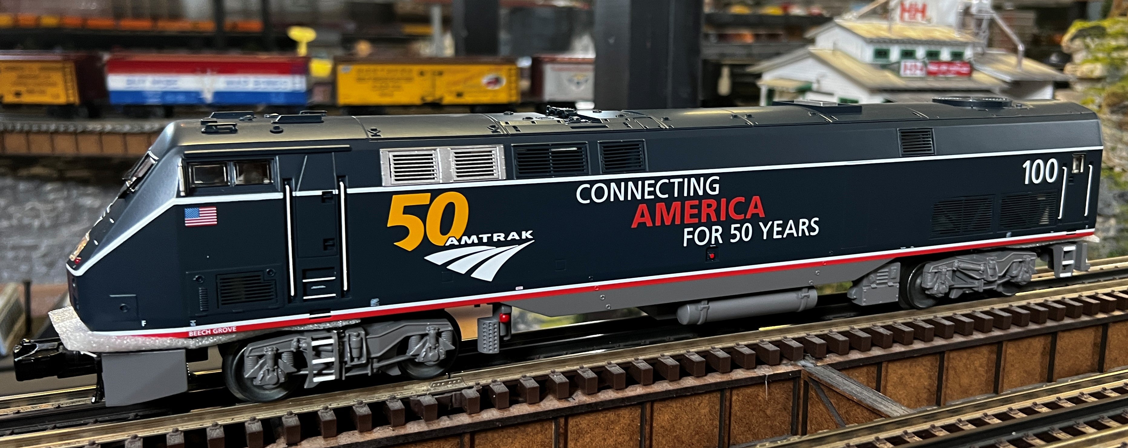 Atlas O 30138044 - Premier - P-42 Genesis Diesel Locomotive "Amtrak" Midnight Blue 50th #100