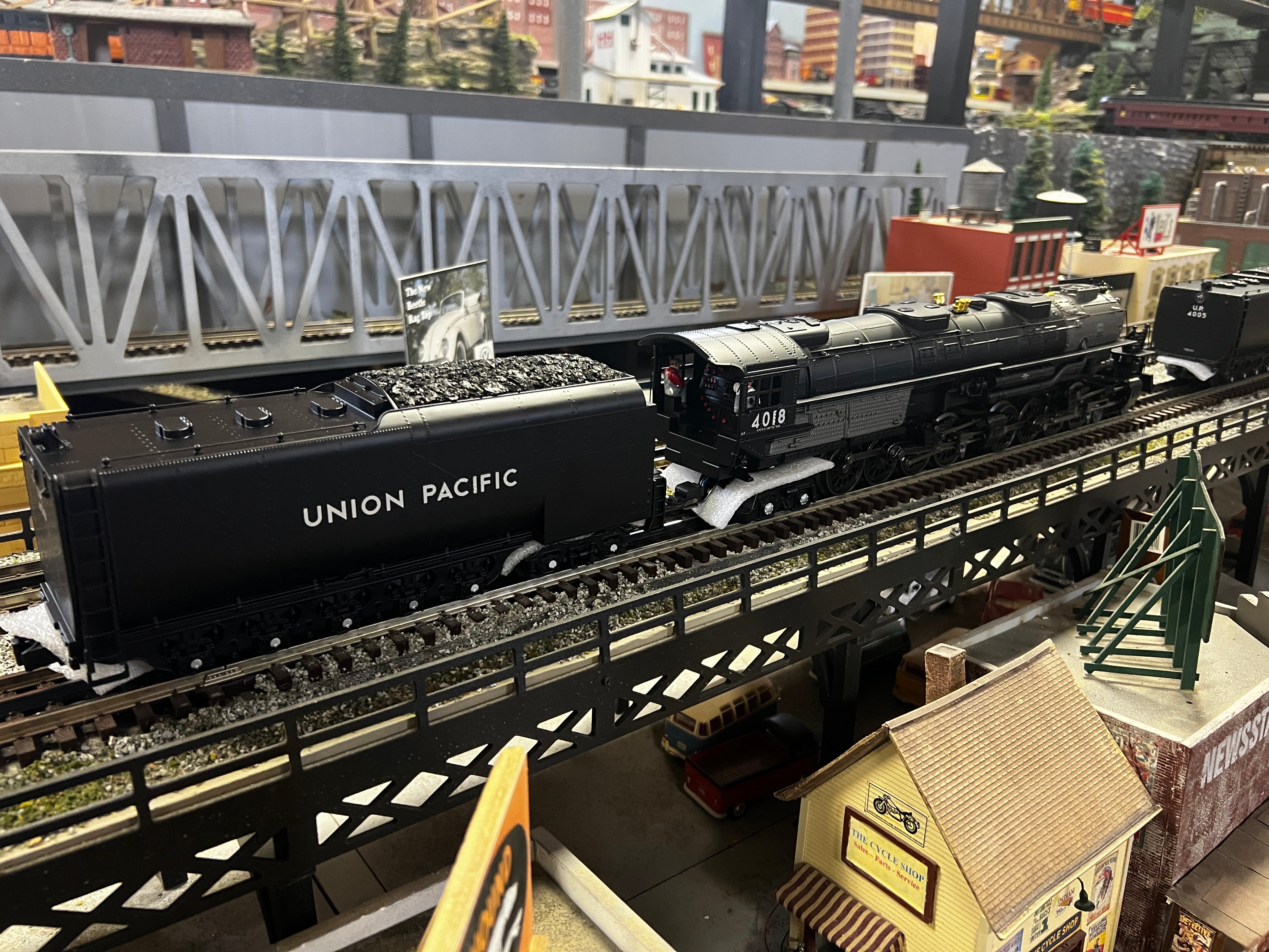 MTH 30-1843-1 - 4-8-8-4 Imperial Big Boy Steam Engine "Union Pacific" #4018 w/ PS3 (Coal Tender)