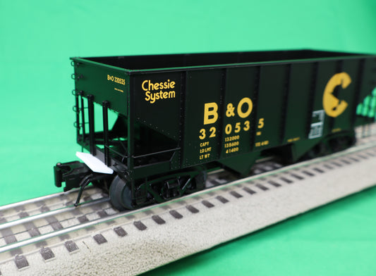 Atlas O 3005823 - Master - 55-Ton Coal Hopper “Chessie System” (Baltimore & Ohio) - MrMuffin'sTrains