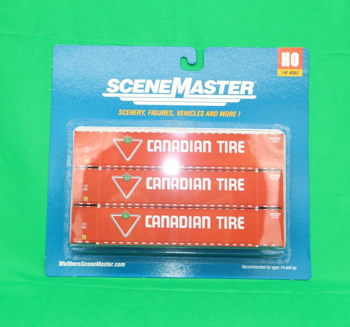 Walthers HO 949-18500 - SceneMaster - 53' Corrugated Container "Canadian Tire" (3 Pack)