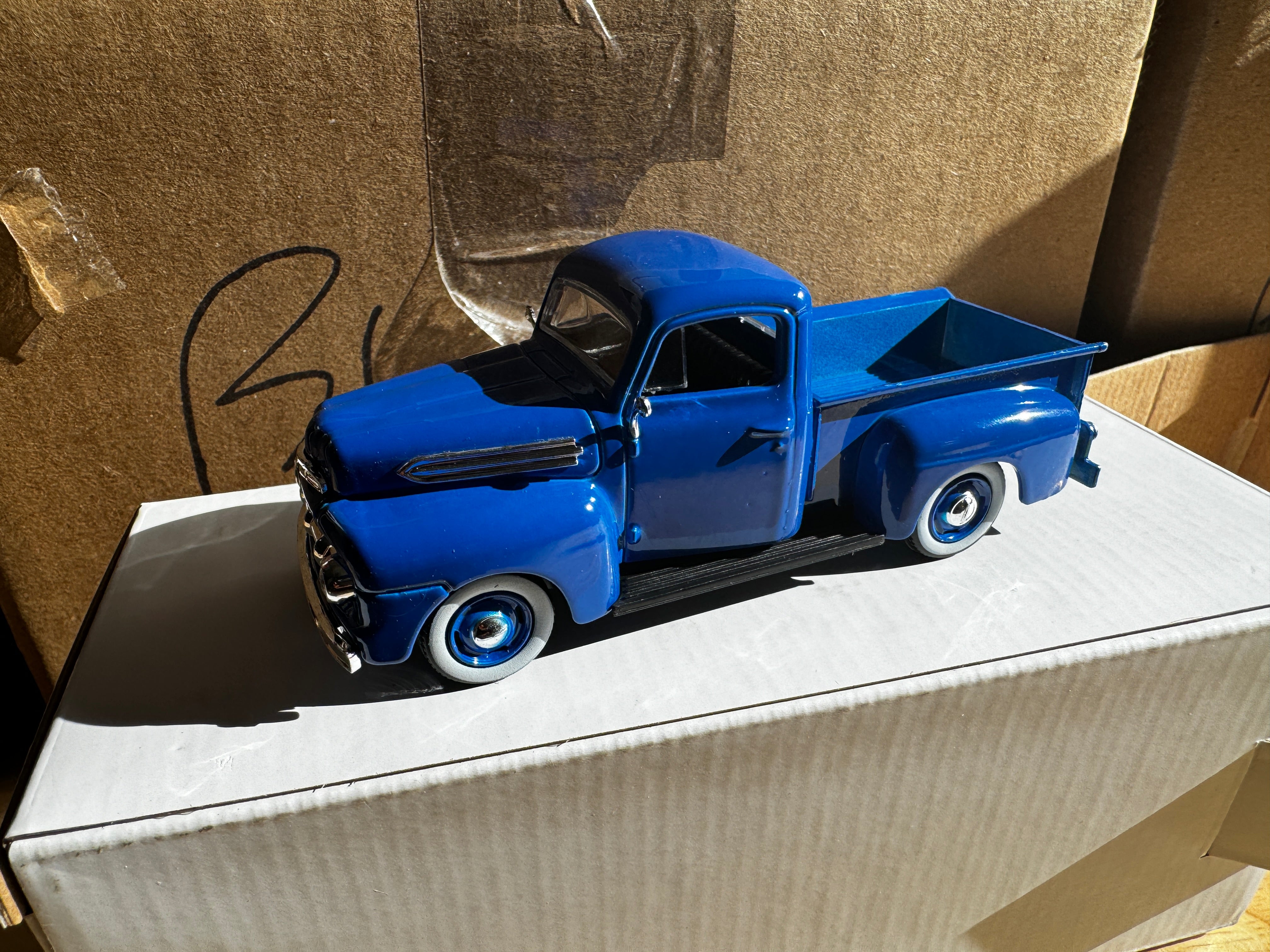 1951 Ford Truck (Blue) 1/48 Diecast Car
