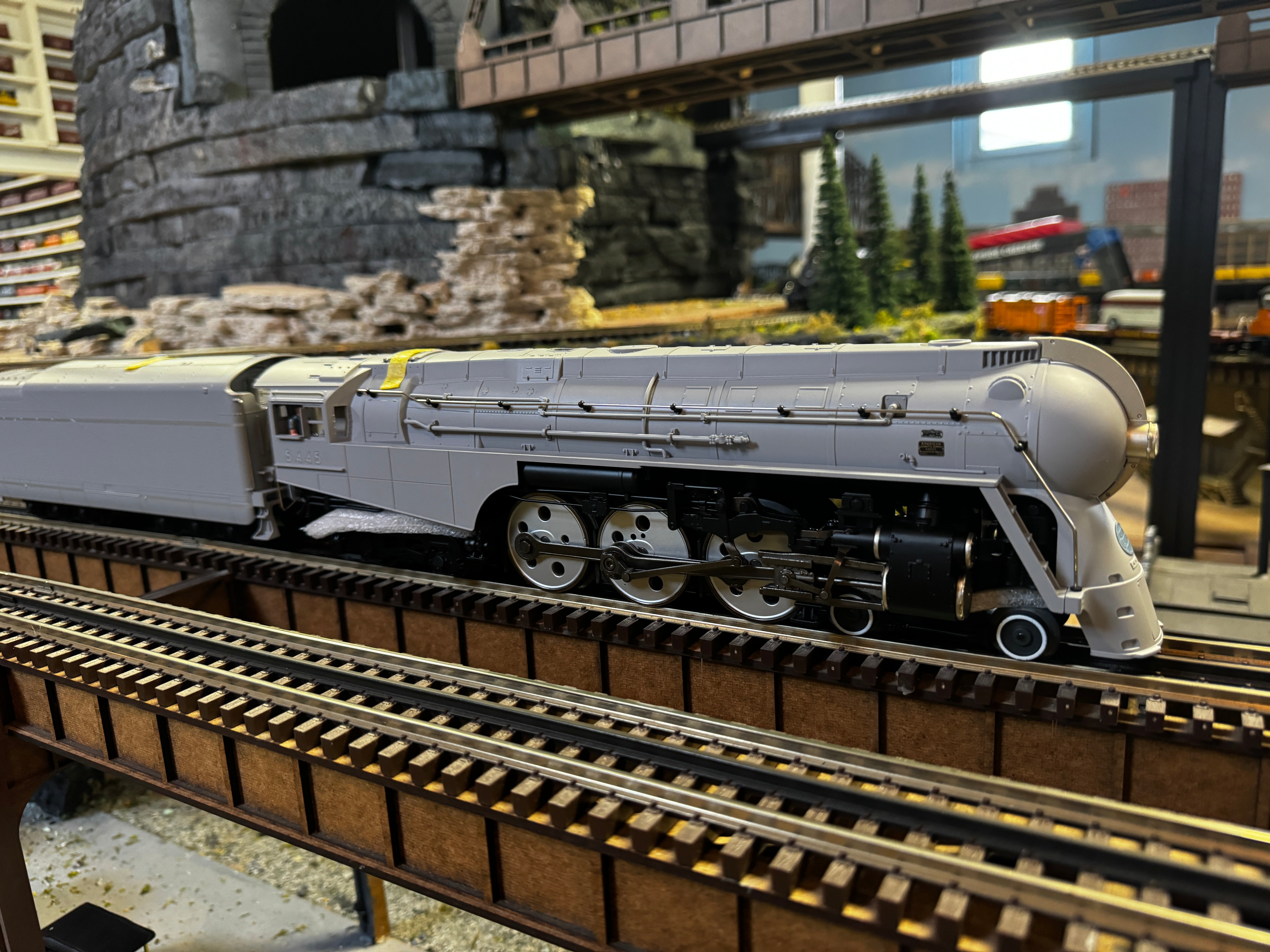 Lionel 2331420 - Legacy Dreyfuss J3 Hudson Steam Locomotive "New York Central" #5445