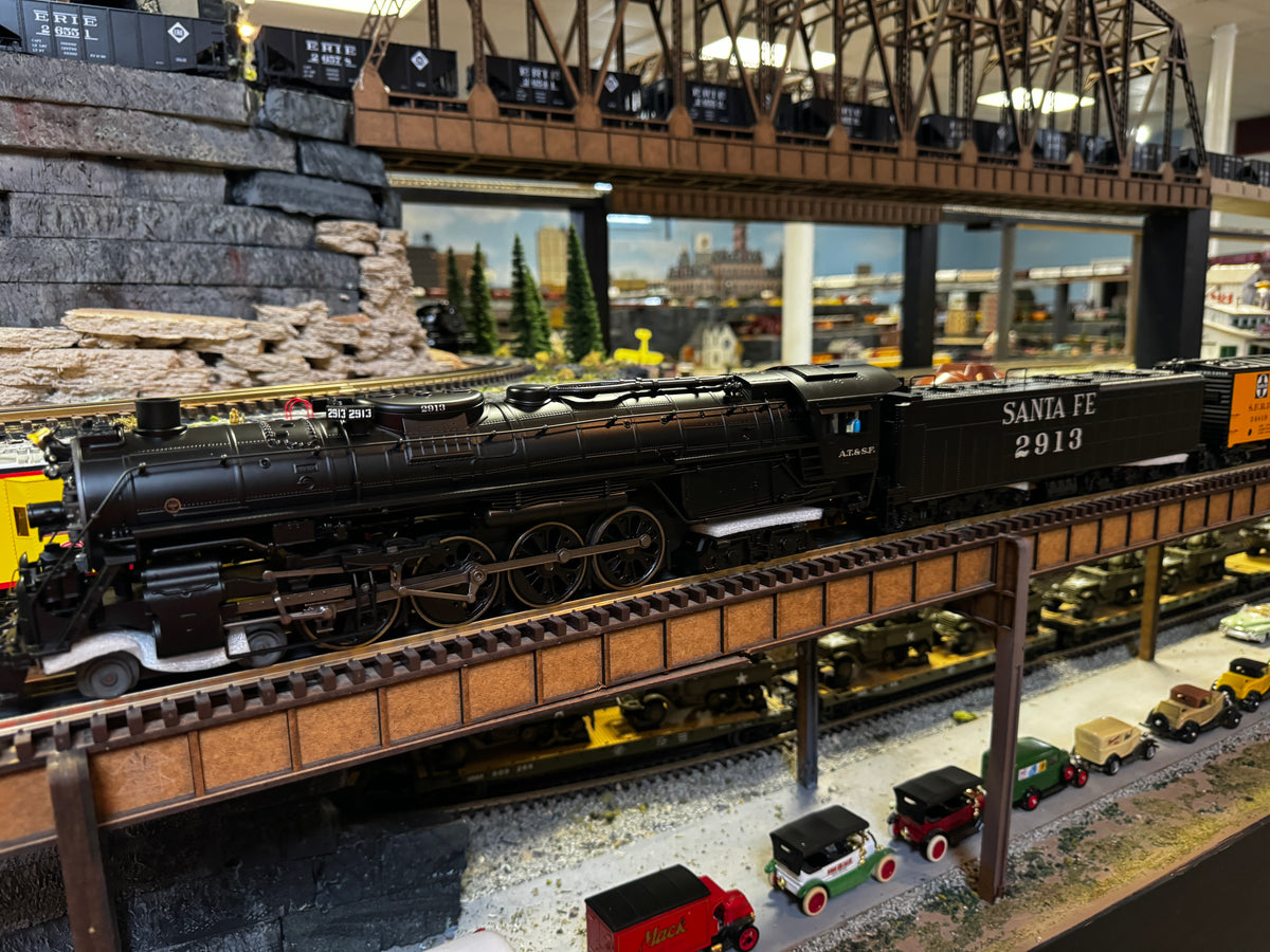 Lionel 2322080 - Legacy Fast Fruit Express "Santa Fe" Freight Set - MrMuffin'sTrains