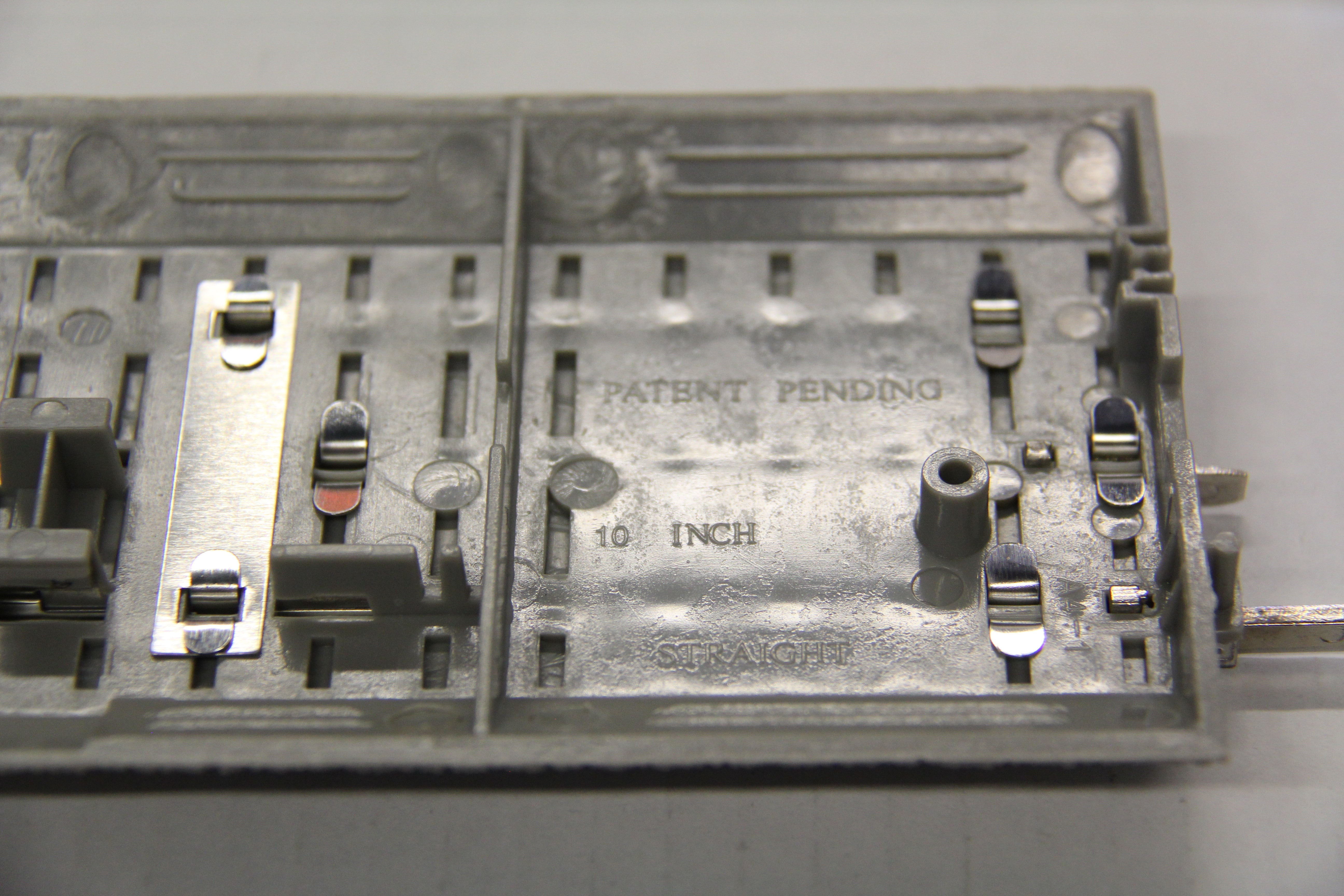 Lionel FasTrack  10 in Straight Set of 20-Second hand-M6832