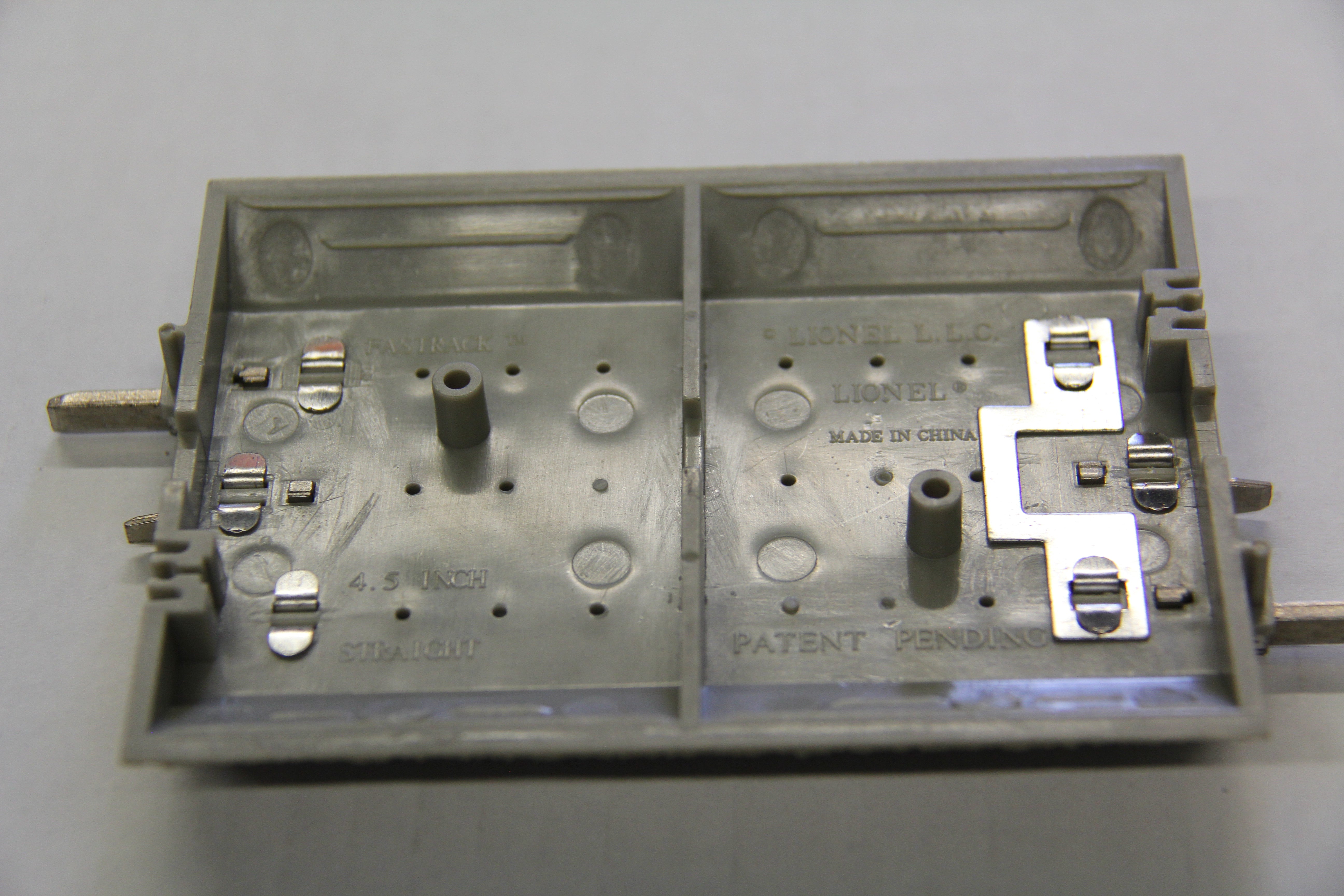 Lionel FasTrack 4.5 in Set of 3-Second hand-M6833