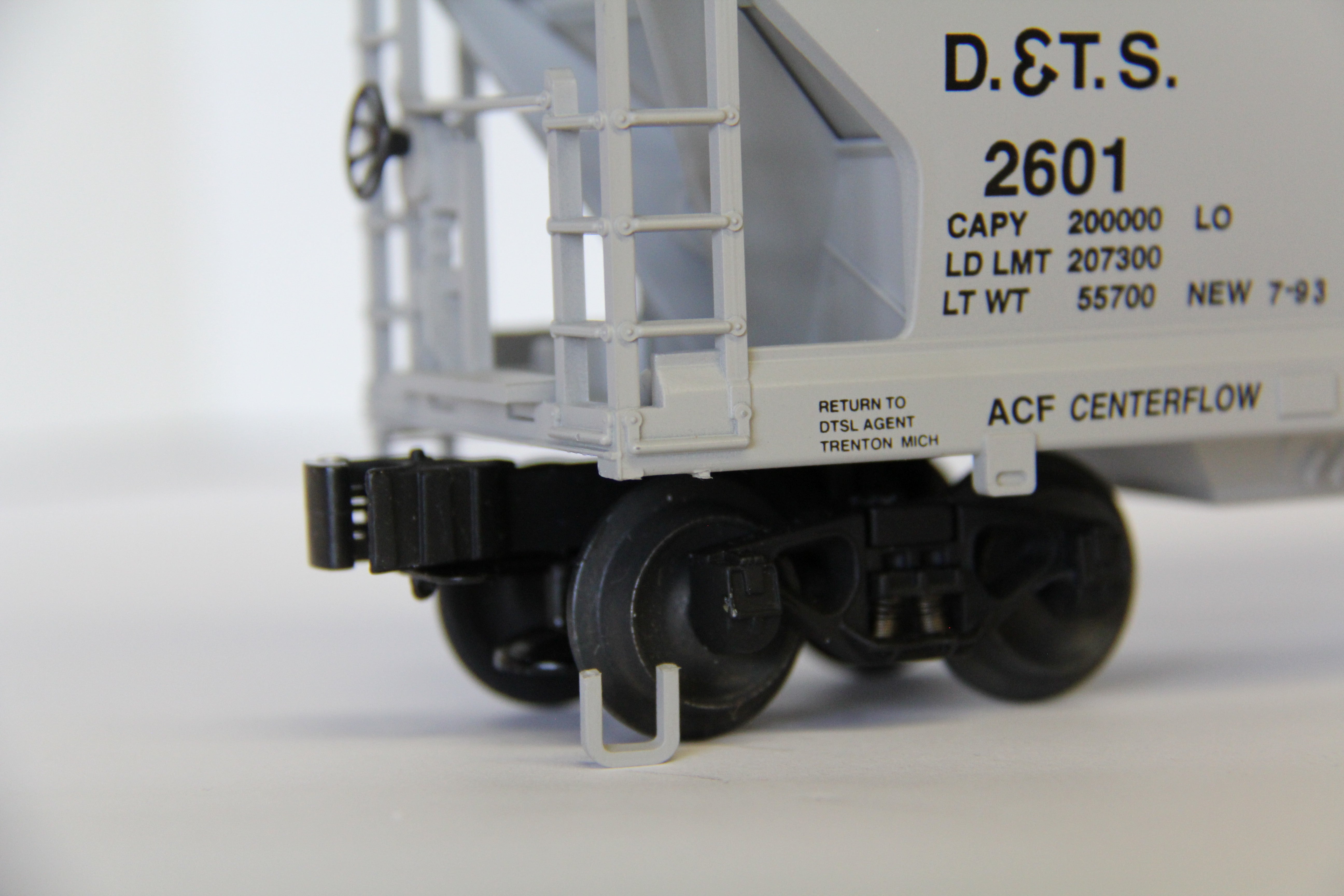 Lionel 6-52023 1993 LCCA 2 Bay Center Flow Hopper-Second hand-M6839