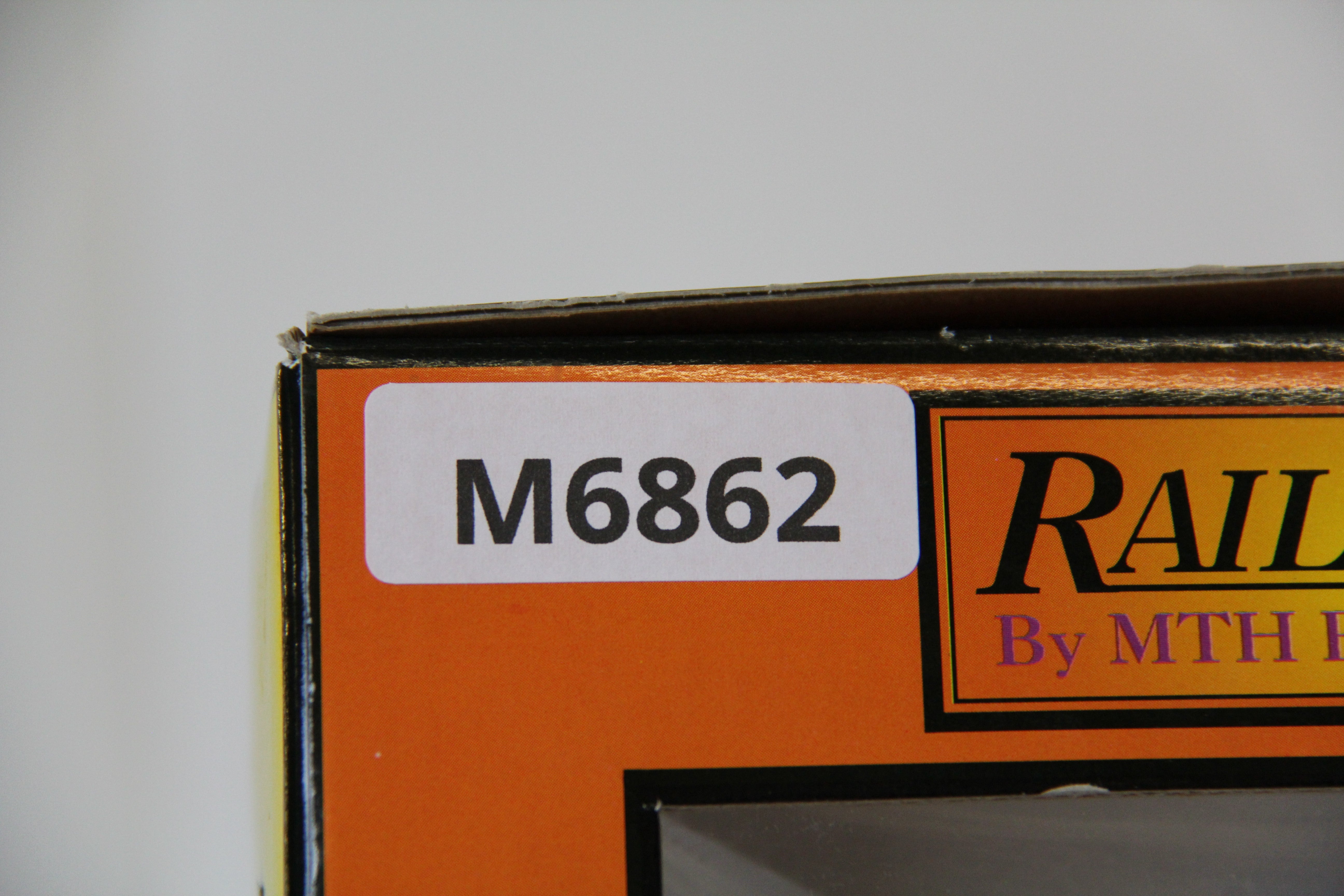 Rail King 30-9001 Country House (Gray w/ Yellow Shutters)-Second hand-M6862
