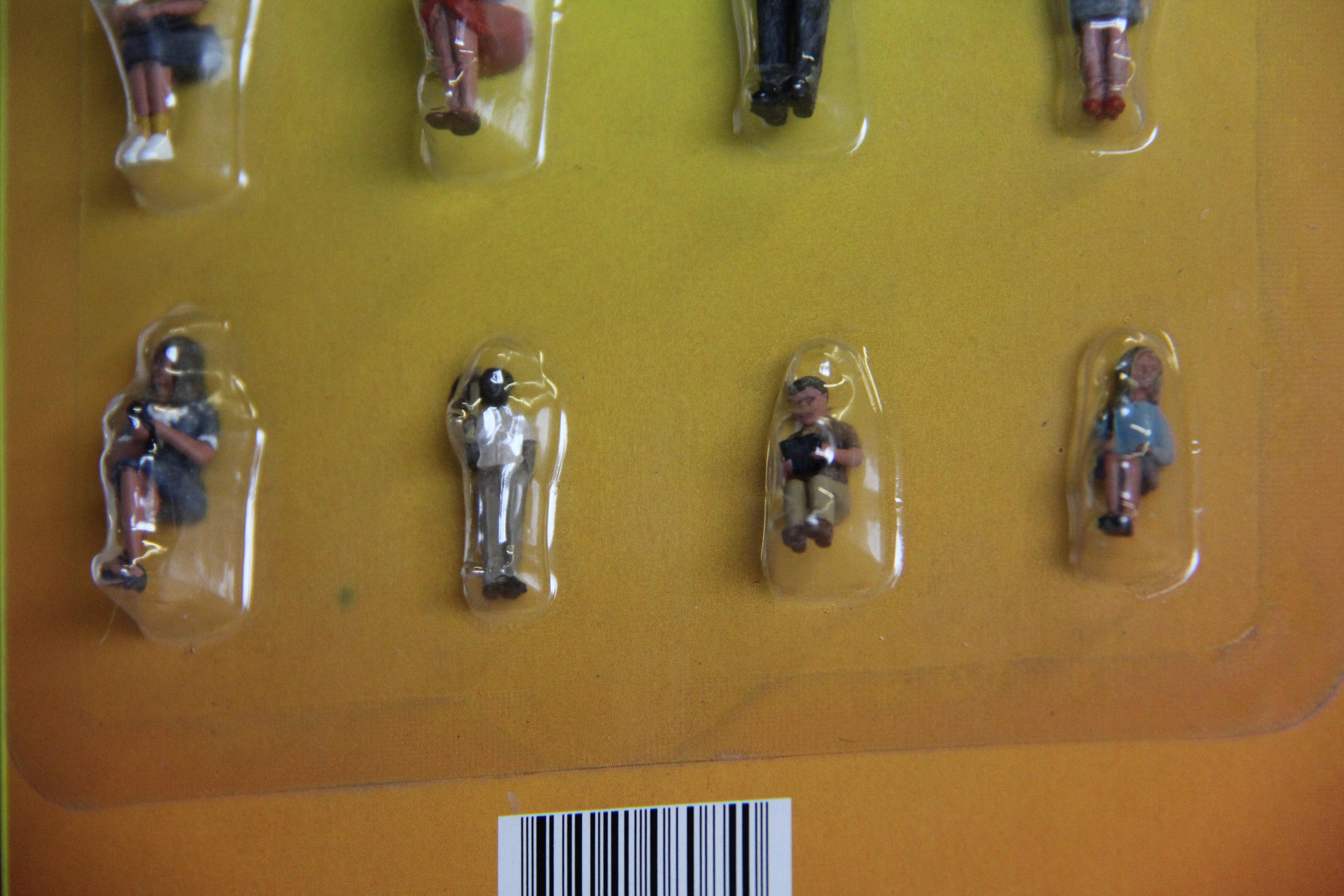 Rail King 30-11067 Passenger Figure Set #3-Second hand-M6877