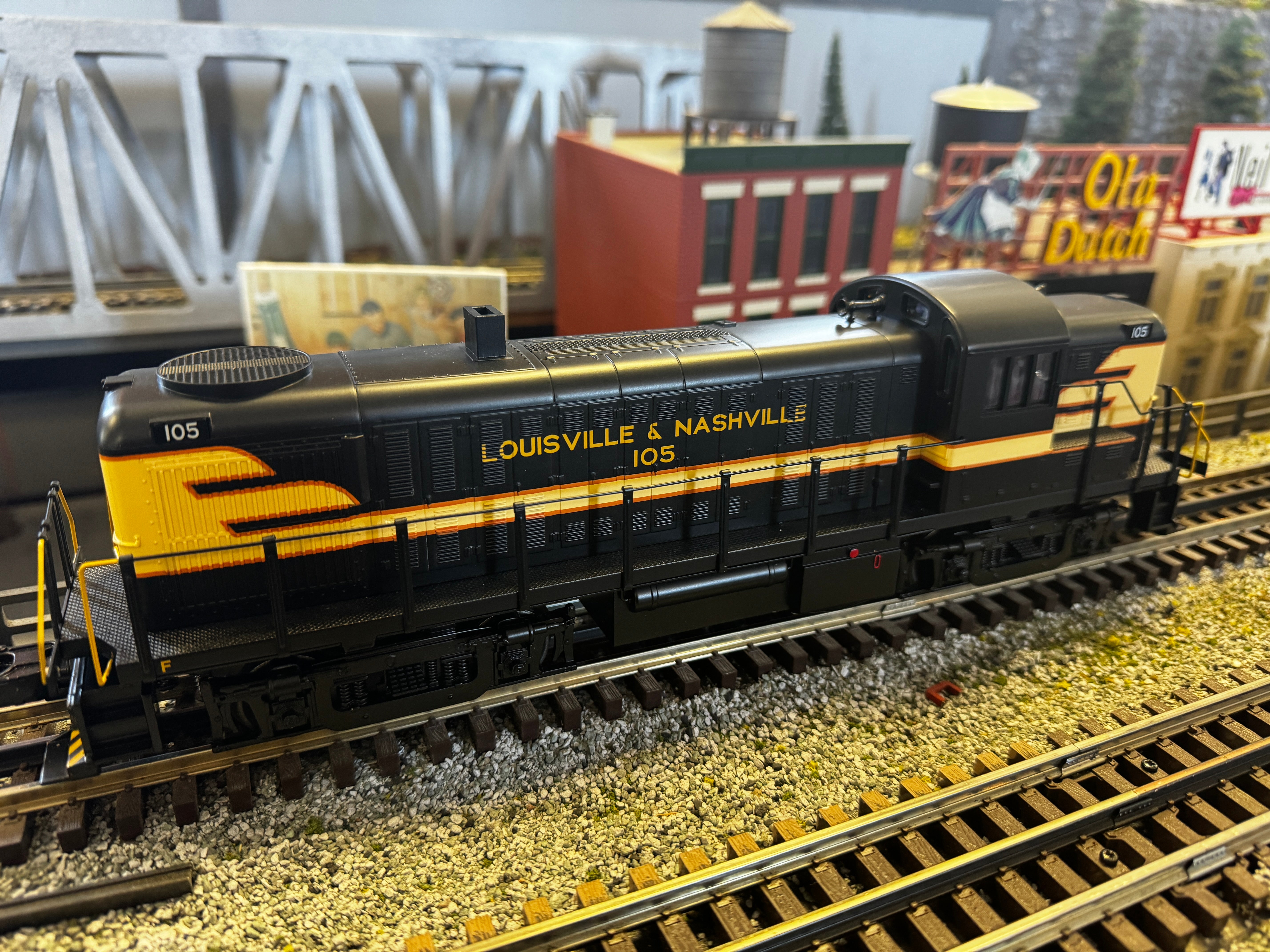 MTH 30-21165-1 - RS-3 Diesel Engine "Louisville & Nashville" #105 w/ PS3