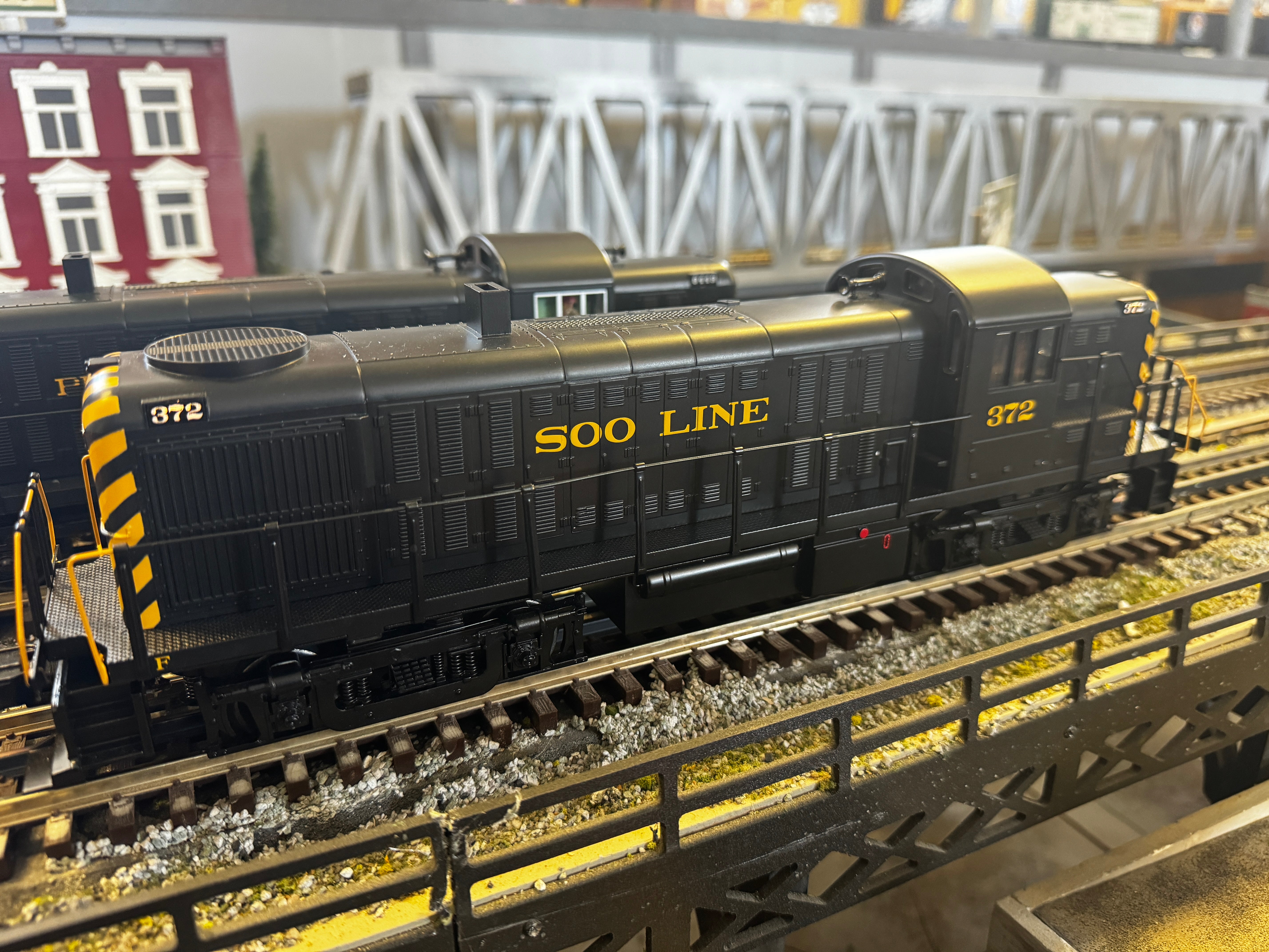 MTH 30-21184-1 - RS-3 Diesel Engine "SOO Line" #372 w/ PS3 - Custom Run for MrMuffin'sTrains