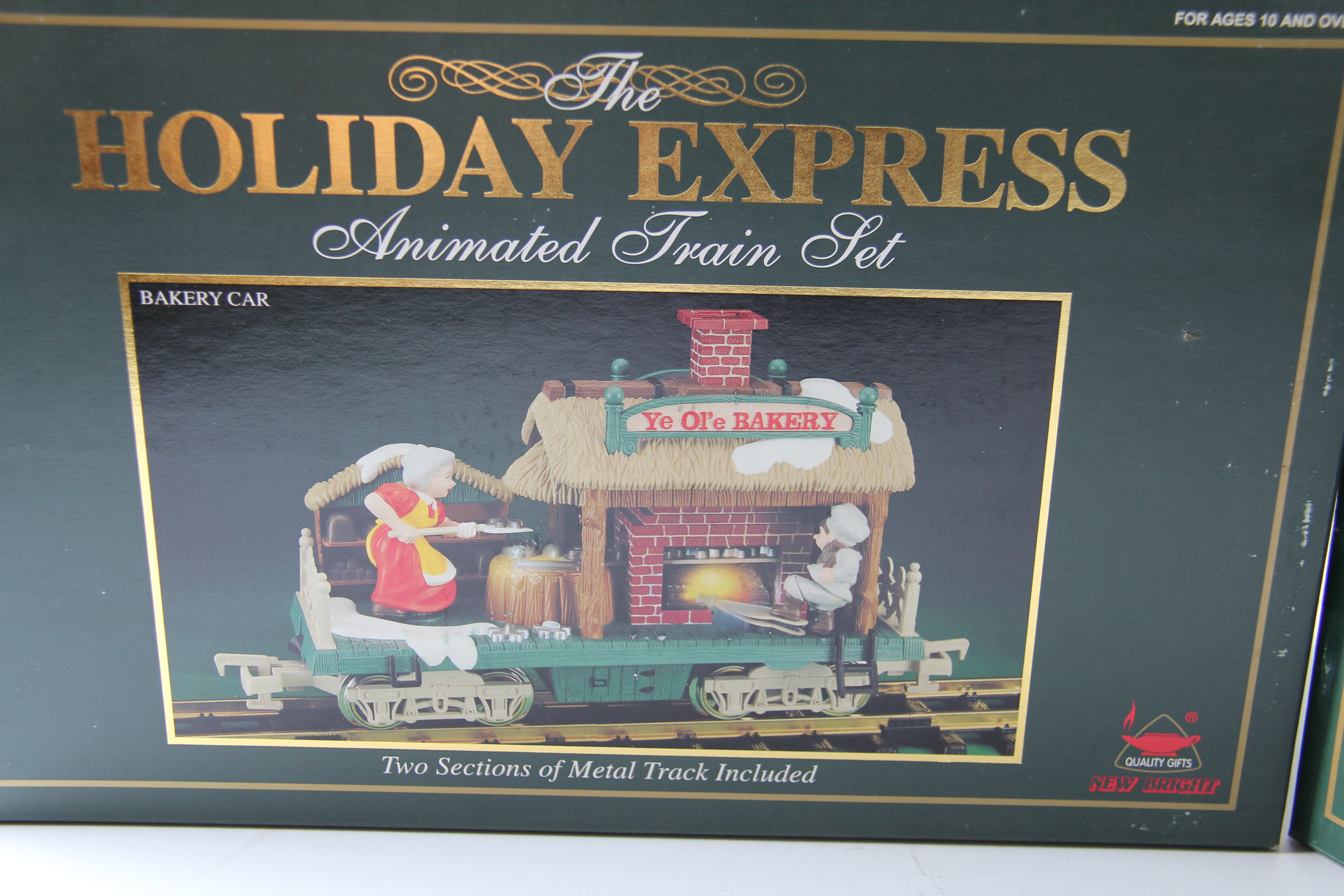 New bright holiday express animated discount train set 380