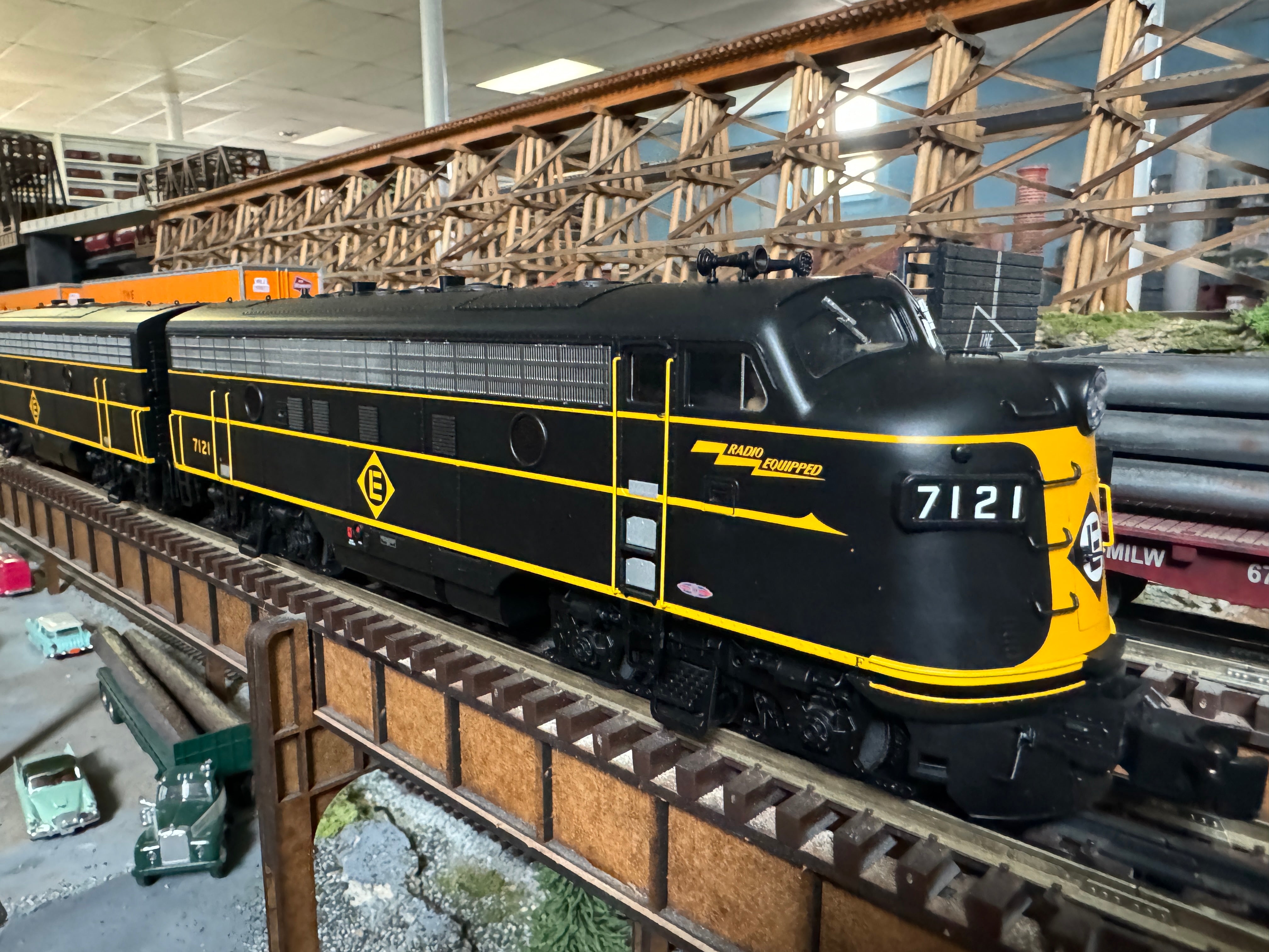 Atlas O 30138174S/76S - Master - F-7A/B Diesel Locomotive "Erie Lackawanna" Set #2 (Powered/Unpowered) - Custom Run for MrMuffin'sTrains