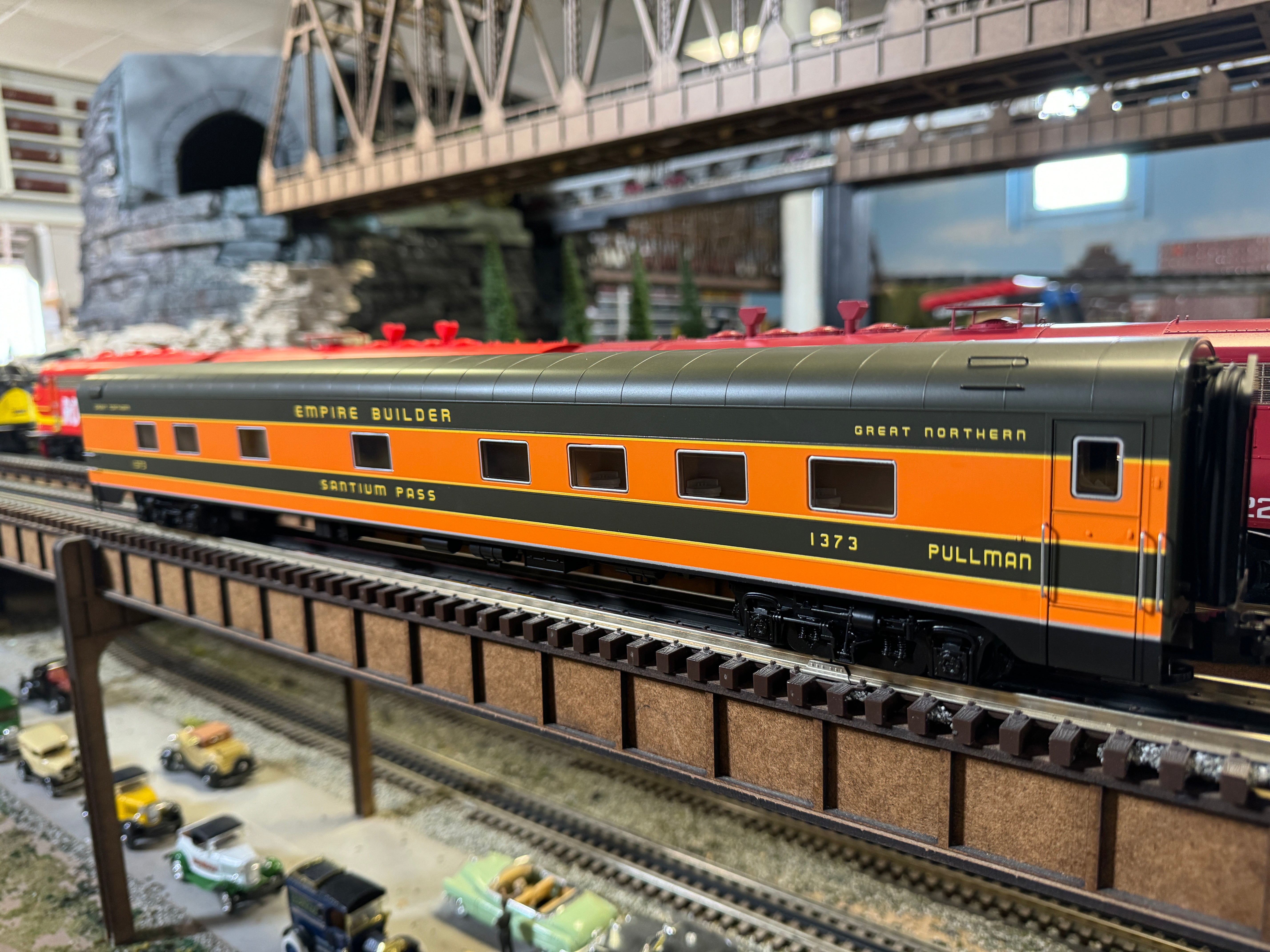 Lionel 2427090 - 21" Passenger Car "Great Northern" (2-Car) Empire Builder