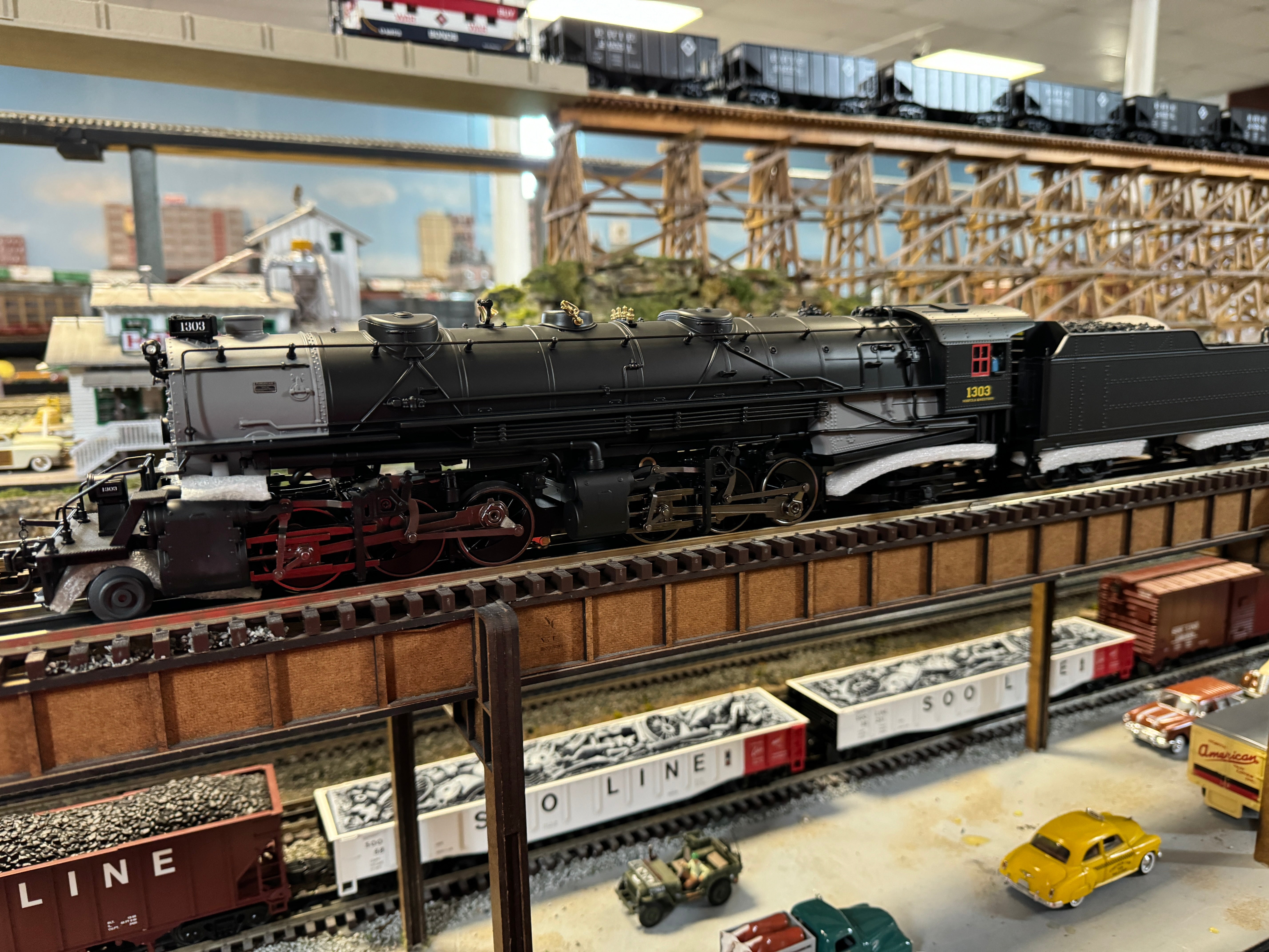 Lionel 2431230 - Legacy 2-6-6-2 Steam Engine "Norfolk & Western" #1303
