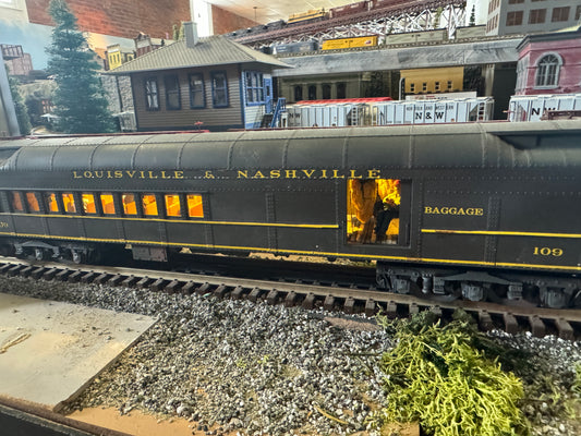 Atlas O 3007035-40 - 70' Madison Heavyweight Passenger Car Set "Unlettered" (6-Car) - Custom Run for MrMuffin'sTrains